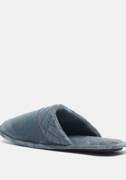 LBL Quilted Closed Toe Bedroom Slippers
