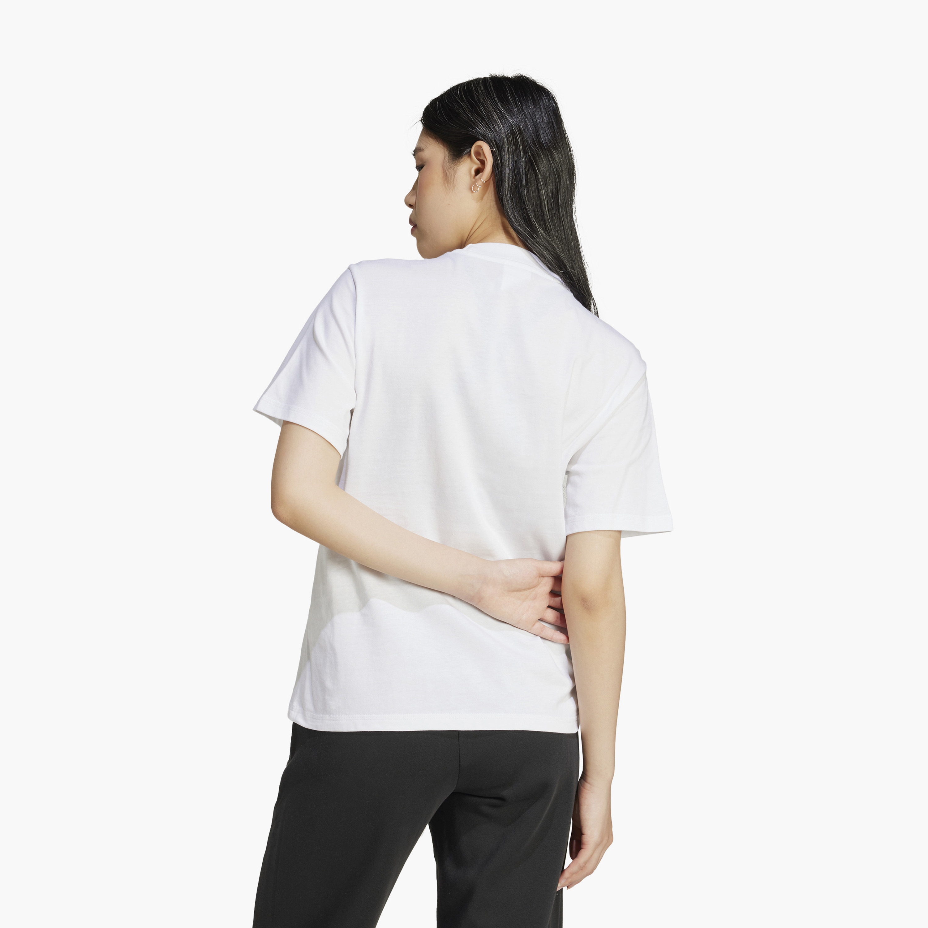 أديداس - تي شيرت رياضي أساسي - شعار كبير - للنساء-sports-women-clothing-tshirtsandvests-image-8