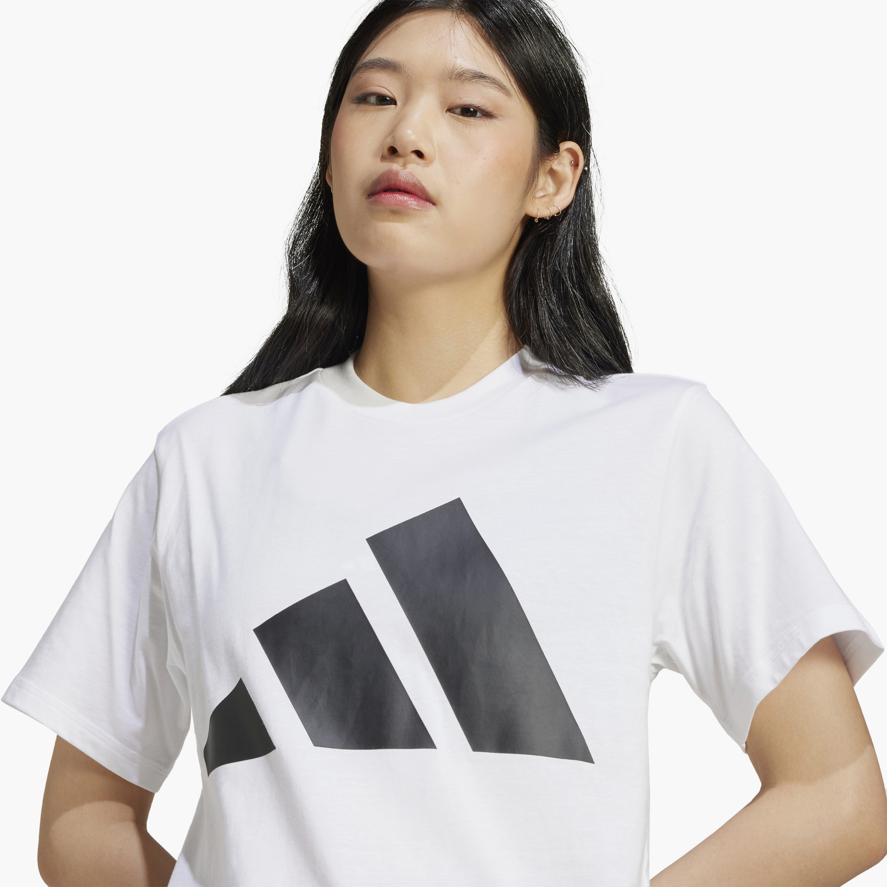 أديداس - تي شيرت رياضي أساسي - شعار كبير - للنساء-sports-women-clothing-tshirtsandvests-image-9