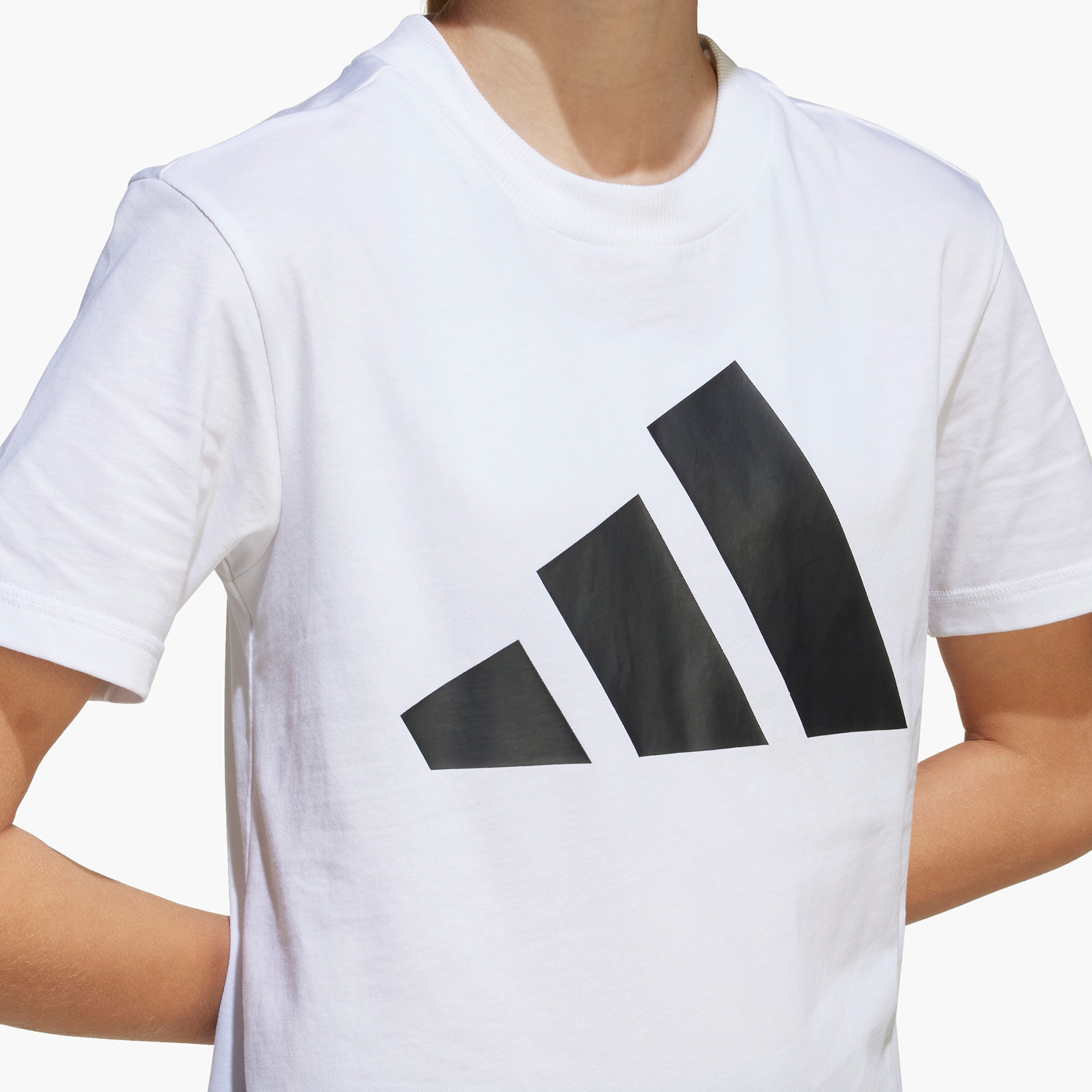 adidas Logo Print T-shirt and Shorts Set-sports-boys-clothing-sets-image-4