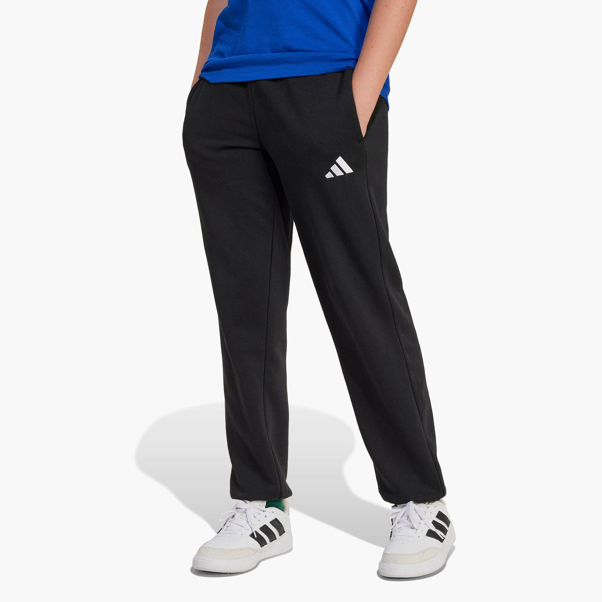 بنطلون برباط على الخصر وجيوب من أديداس-boys-clothing-bottoms-joggersandtrackpants-image-2
