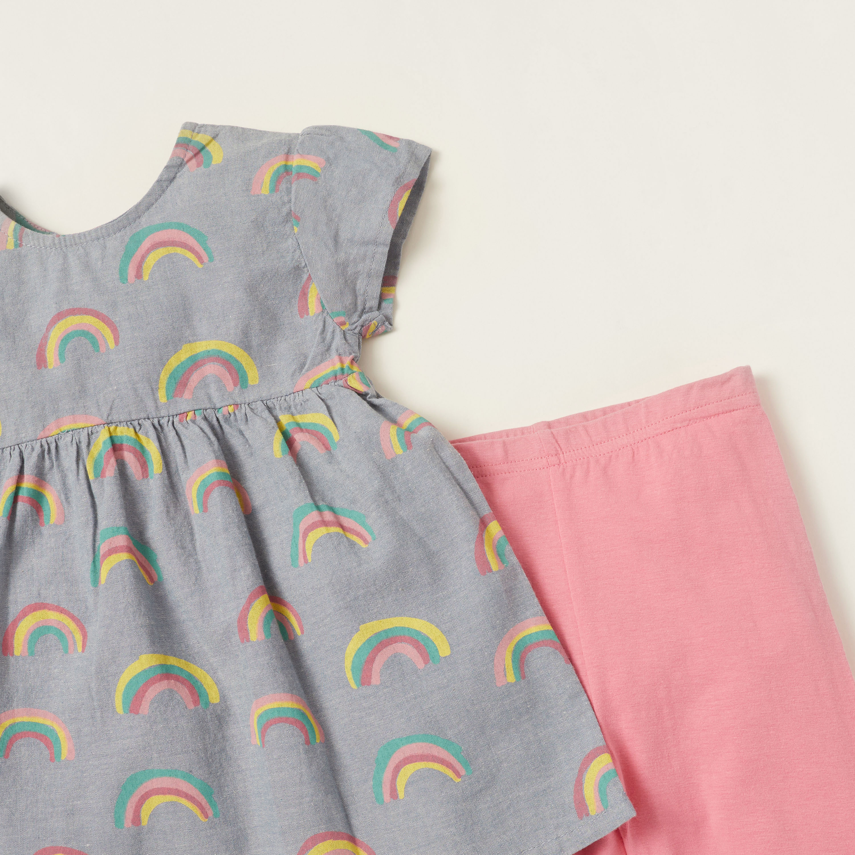 طقم بنطلون ليقنز وبلوزة بياقة مستديرة وكشكشة على الخصر وطبعات-baby-girls-clothing-nightwear-pyjamasets-image-2