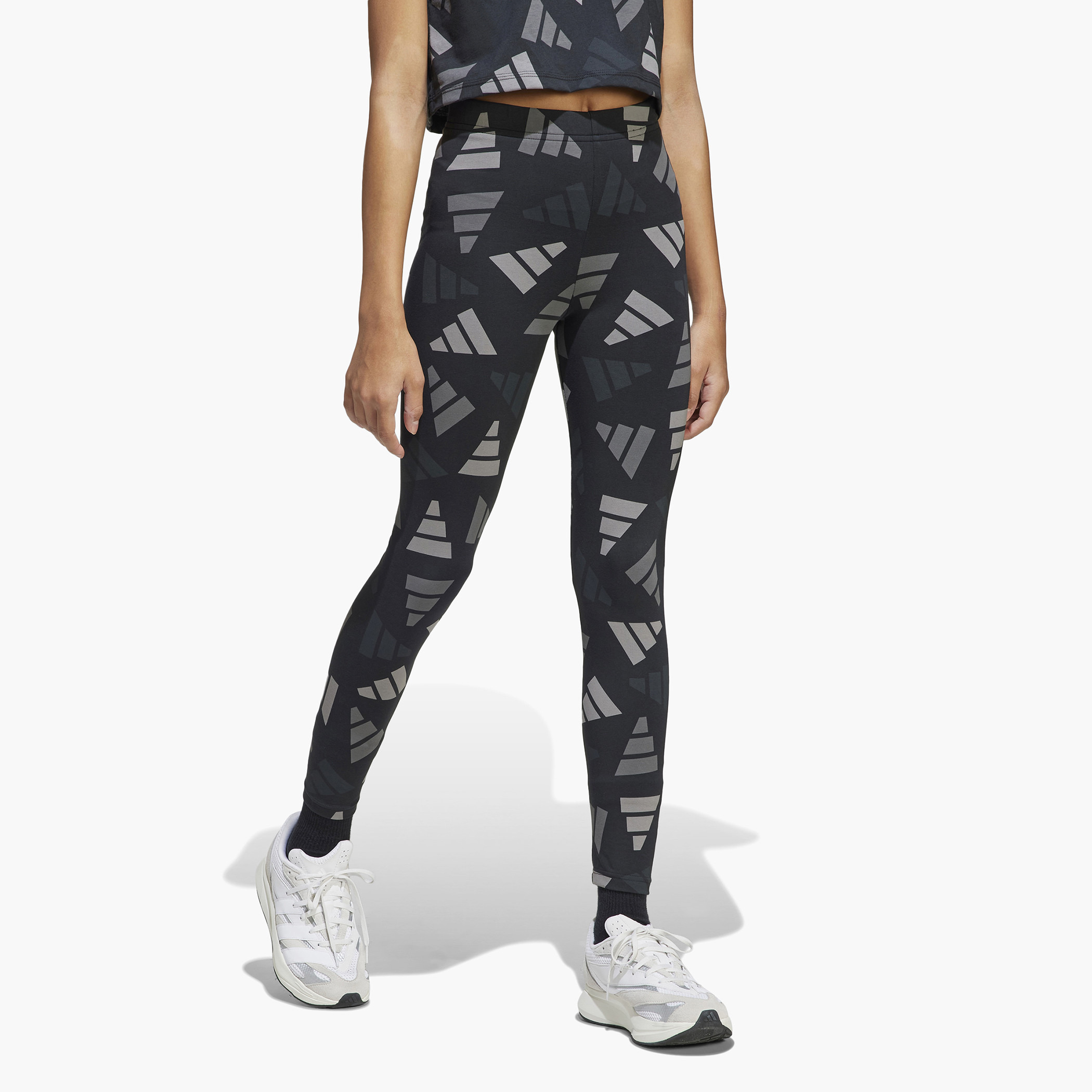 بنطلون ليقنز بطبعات شعار وخصر مطاطي من أديداس-girls-clothing-sportswear-bottoms-leggings-image-7