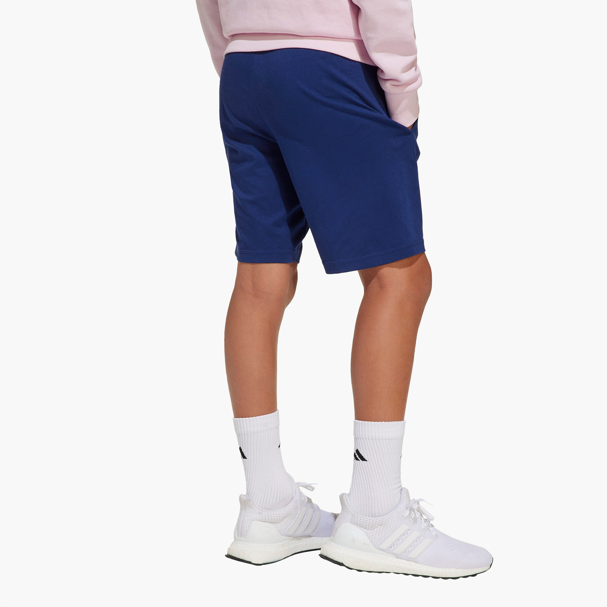 شورت برباط إغلاق وطبعات شعار من أديداس-boys-clothing-sportswear-bottoms-image-7