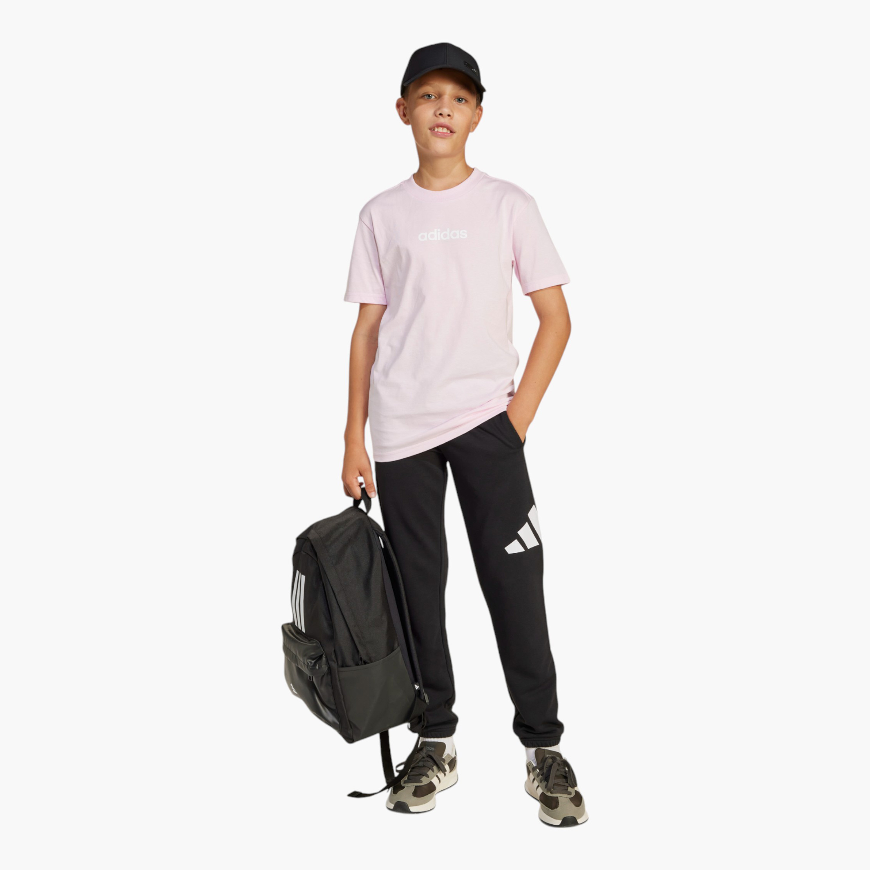 بنطلون رياضي بطبعات شعار وخصر مطاطي وجيوب من أديداس-boys-clothing-sportswear-bottoms-image-9