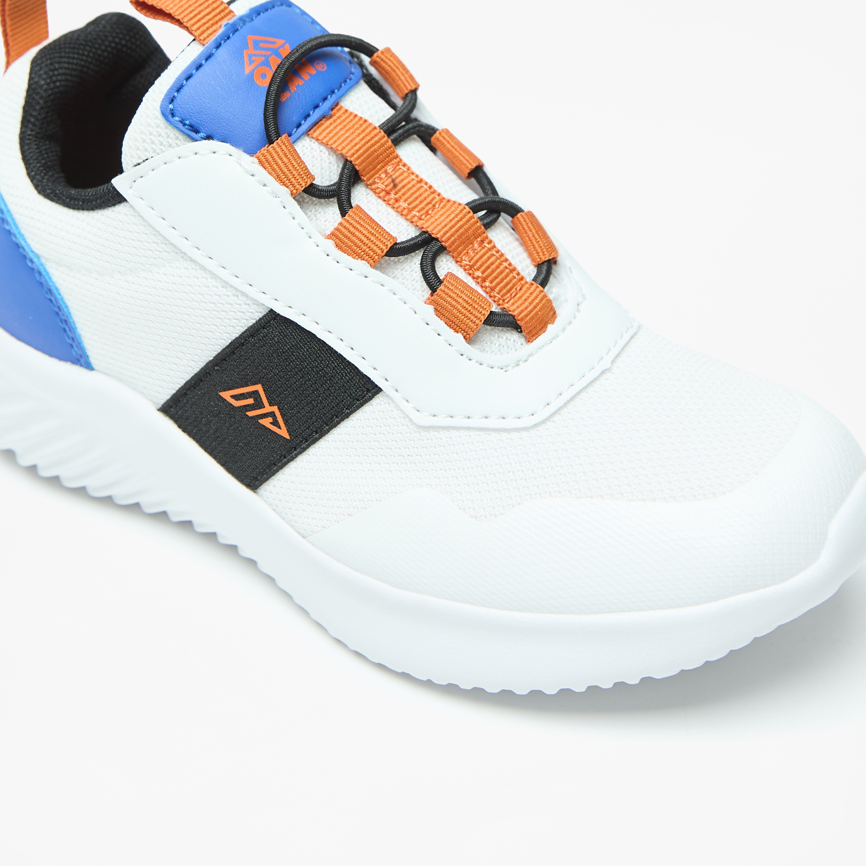 Oaklan by Shoexpress Colourblock Walking Shoes With Lace-up Closure-sports-boys-shoes-image-5