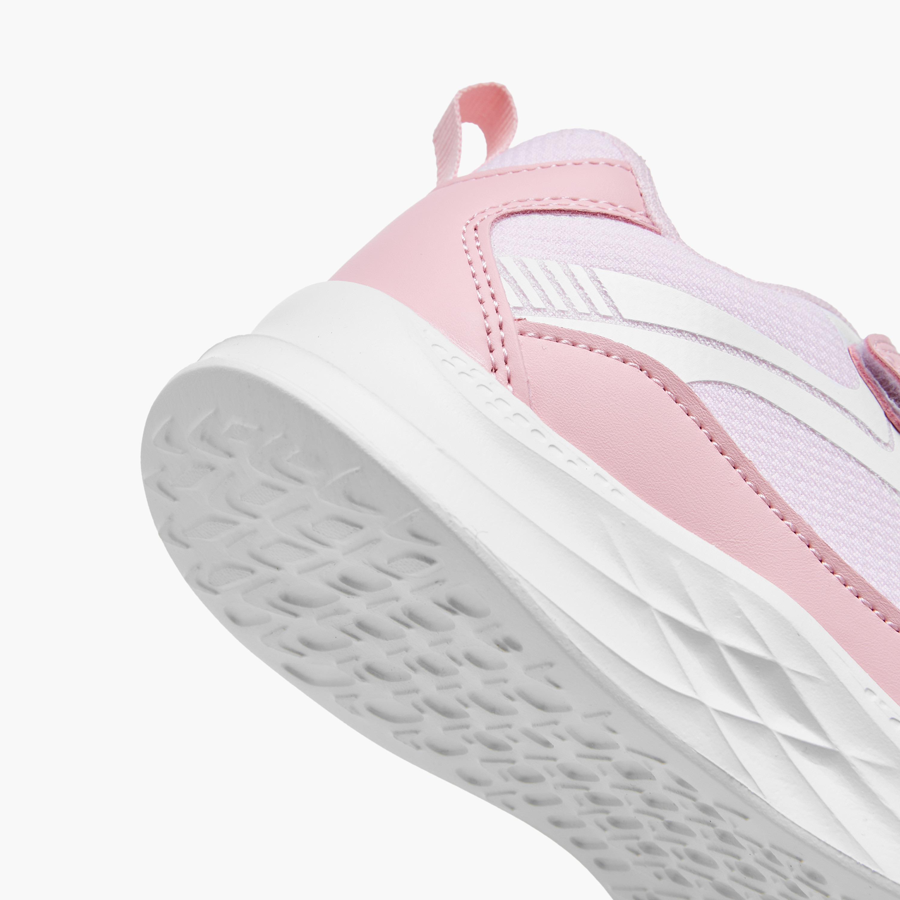 حذاء رياضي بألواح وشريط إغلاق من أوكلان من شو إكسبريس-girls-shoes-sneakers-image-5