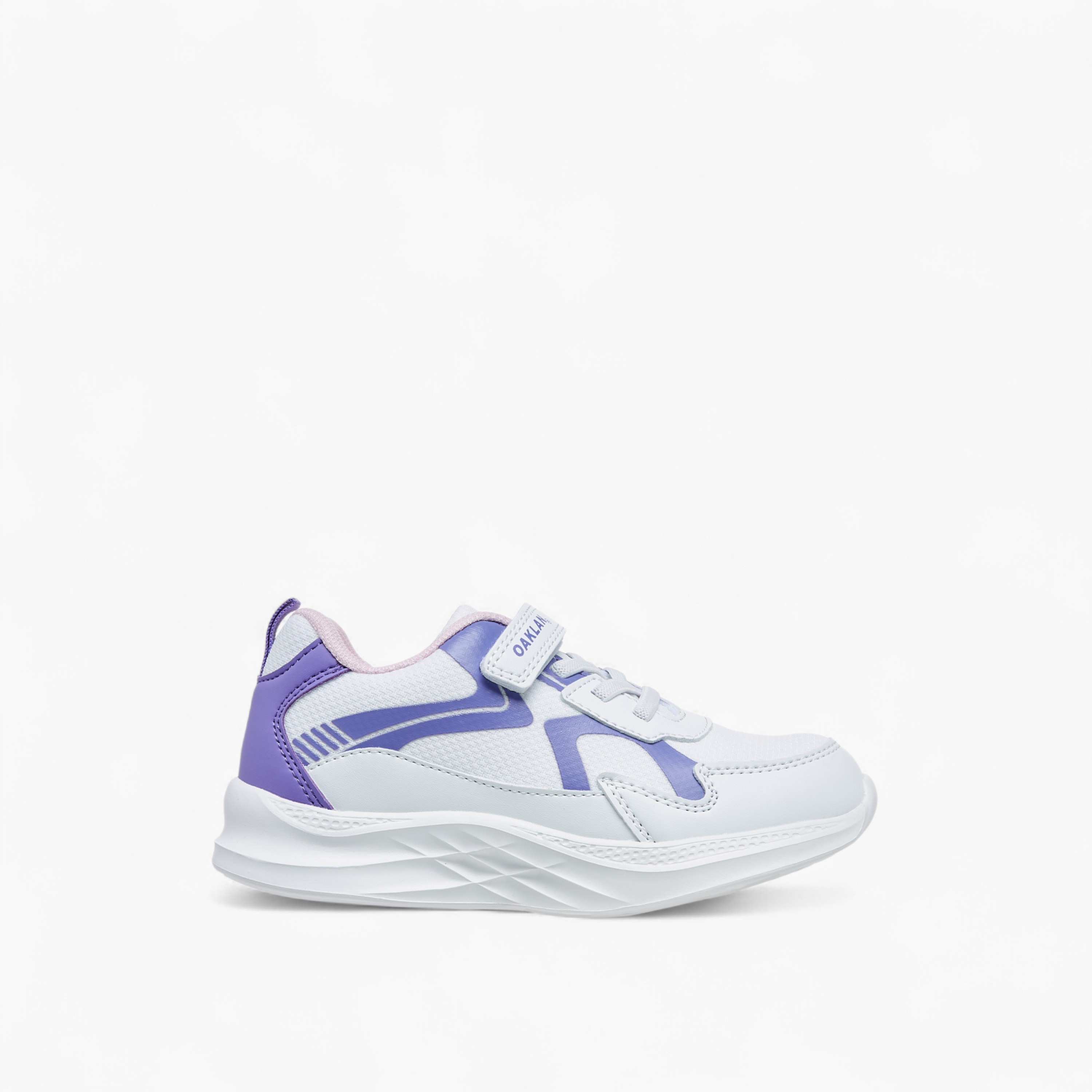 حذاء رياضي بألواح وشريط إغلاق من أوكلان من شو إكسبريس-girls-shoes-sneakers-image-3