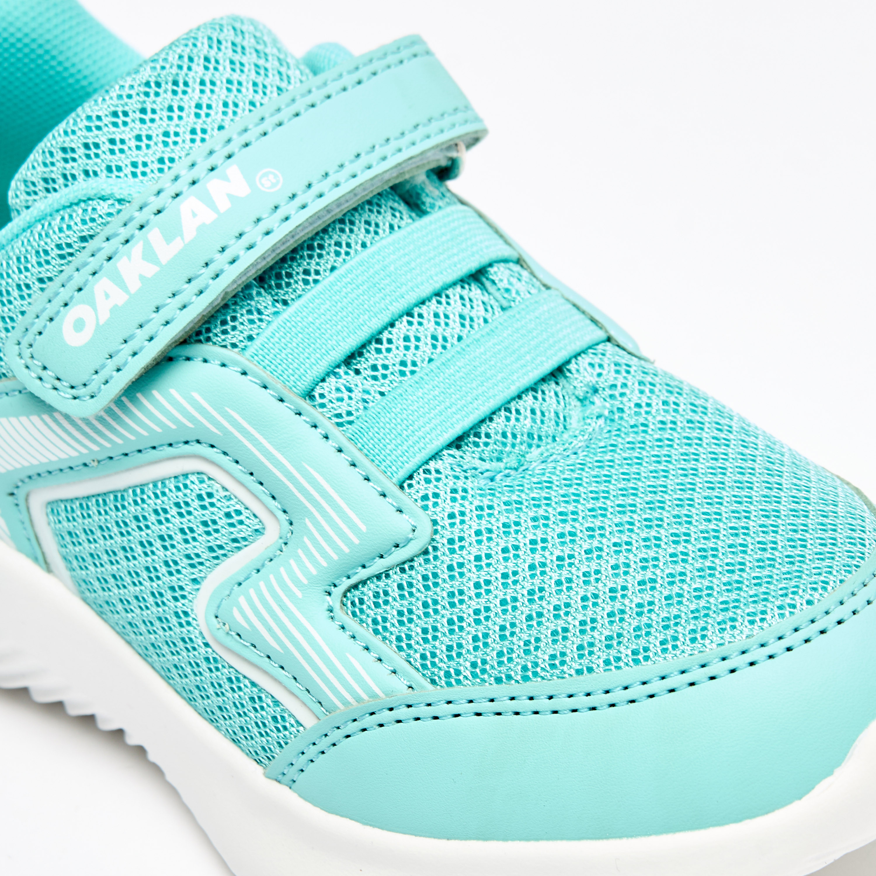 حذاء سنيكرز بارز الملمس بشريط إغلاق لاصق من أوكلان-girls-shoes-sneakers-image-5