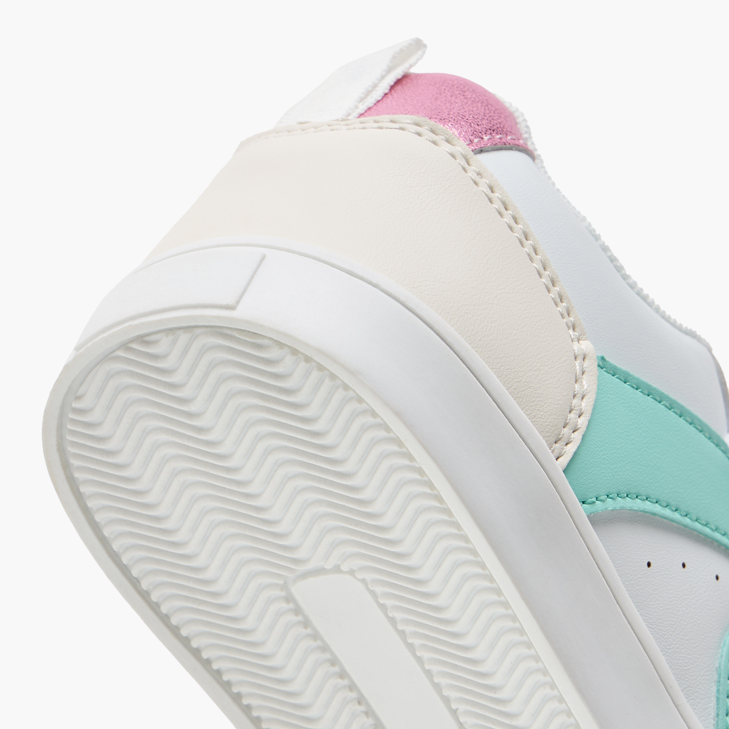 حذاء سنيكرز بقوالب ملونة وشريط إغلاق من فلورا بيلا-girls-shoes-sneakers-image-5