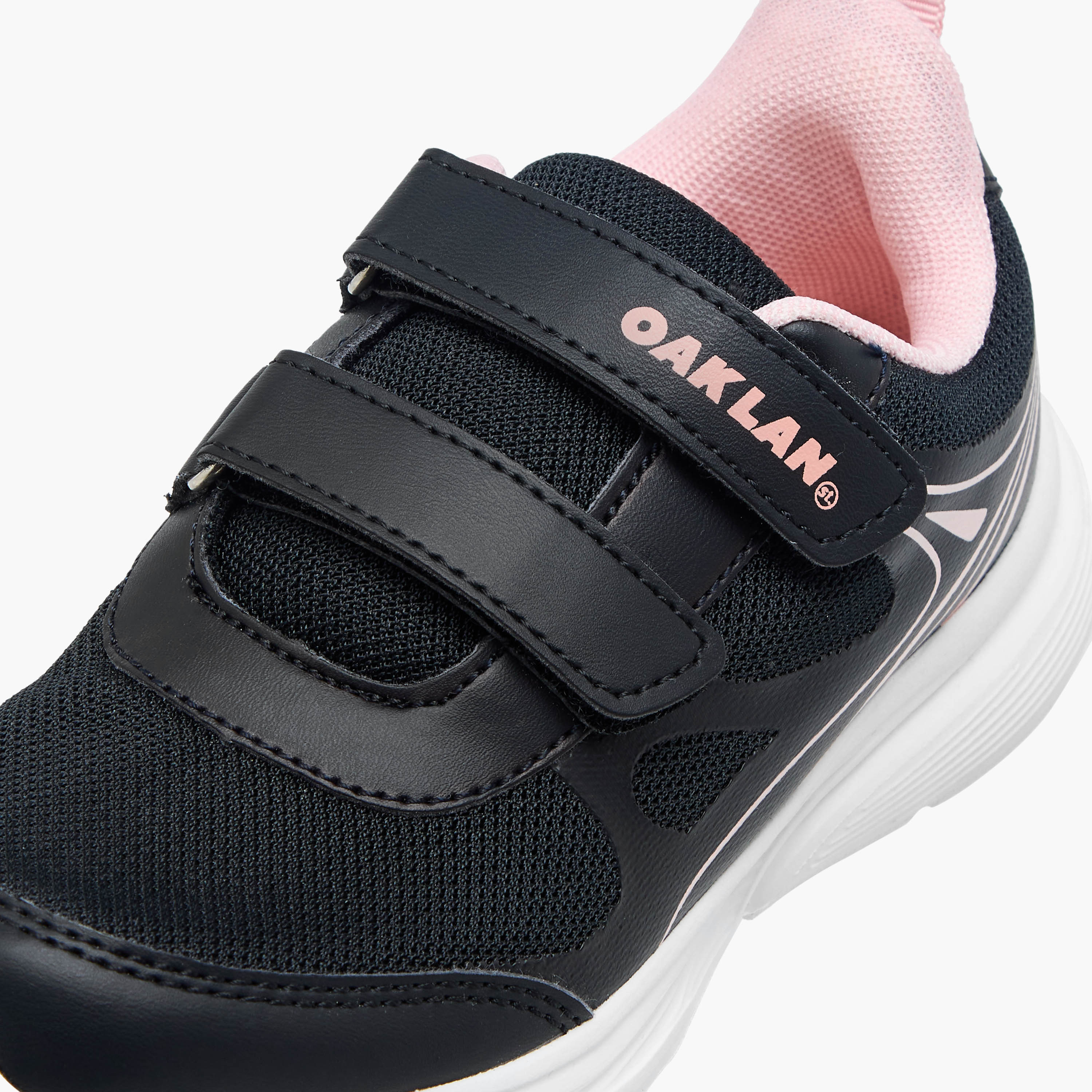 Oaklan by Shoexpress Logo Print Sports Shoes with Hook and Loop Closure-girls-shoes-sports-image-4
