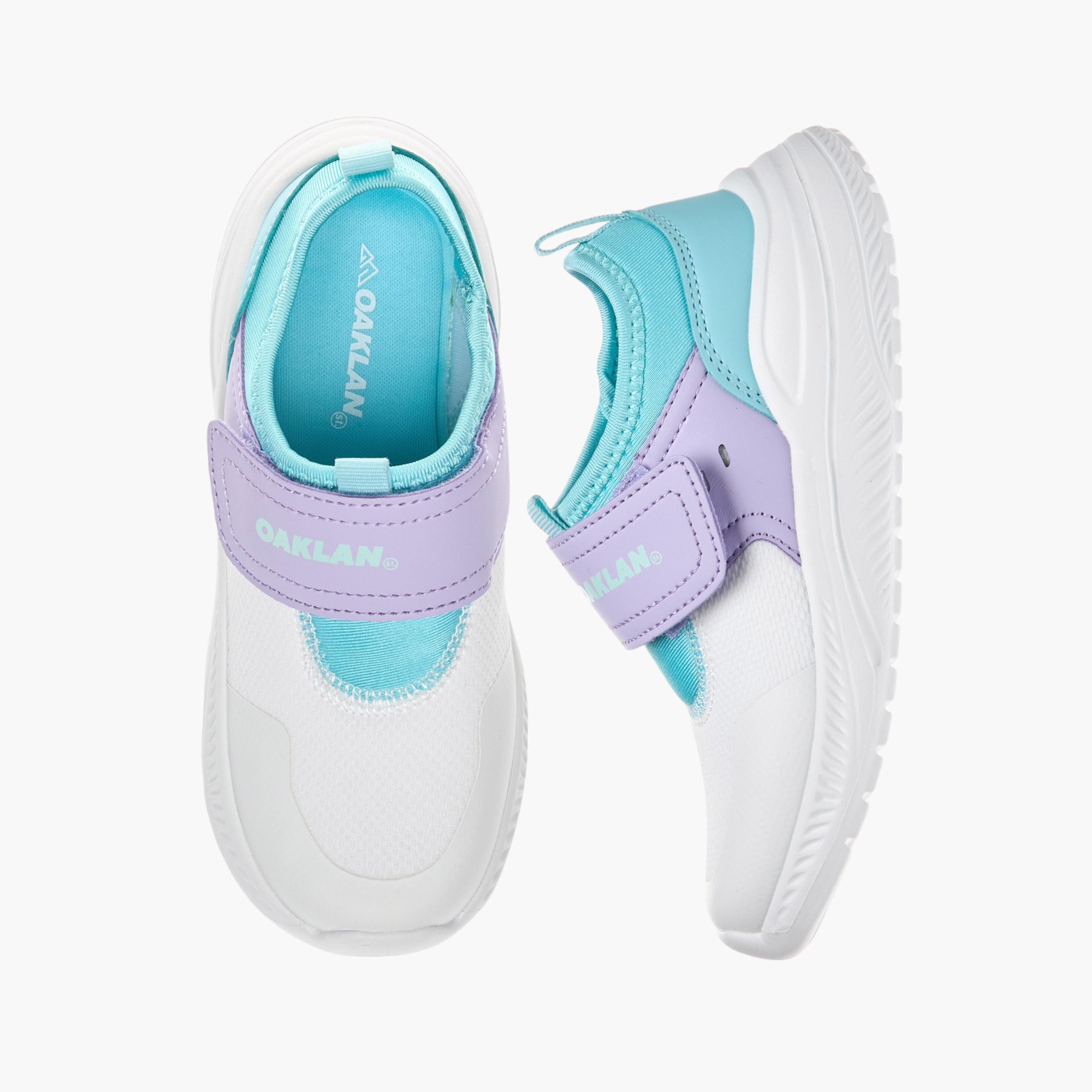 حذاء رياضي متعدد التصاميم بشريط إغلاق لاصق من أوكلان من شو إكسبرس-girls-shoes-sneakers-image-1