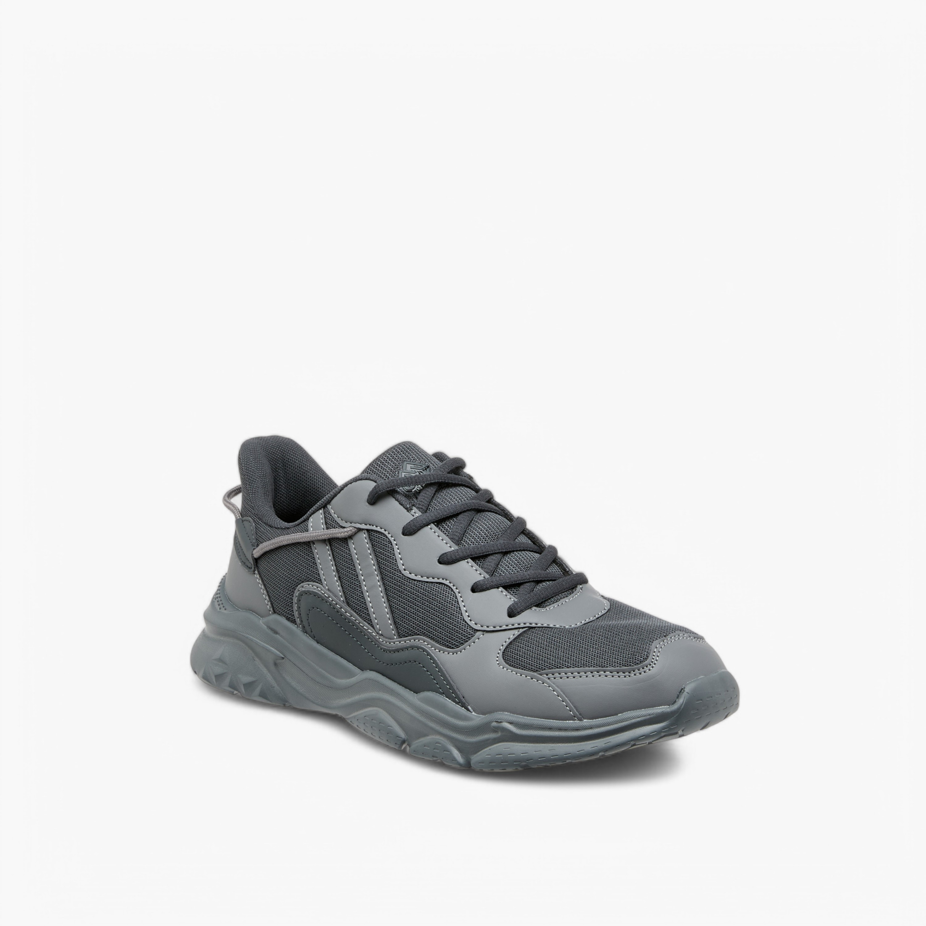 حذاء رياضي بألواح ورباط إغلاق وألسنة سحب من أوكلان من شو إكسبريس-sports-men-shoes-image-2