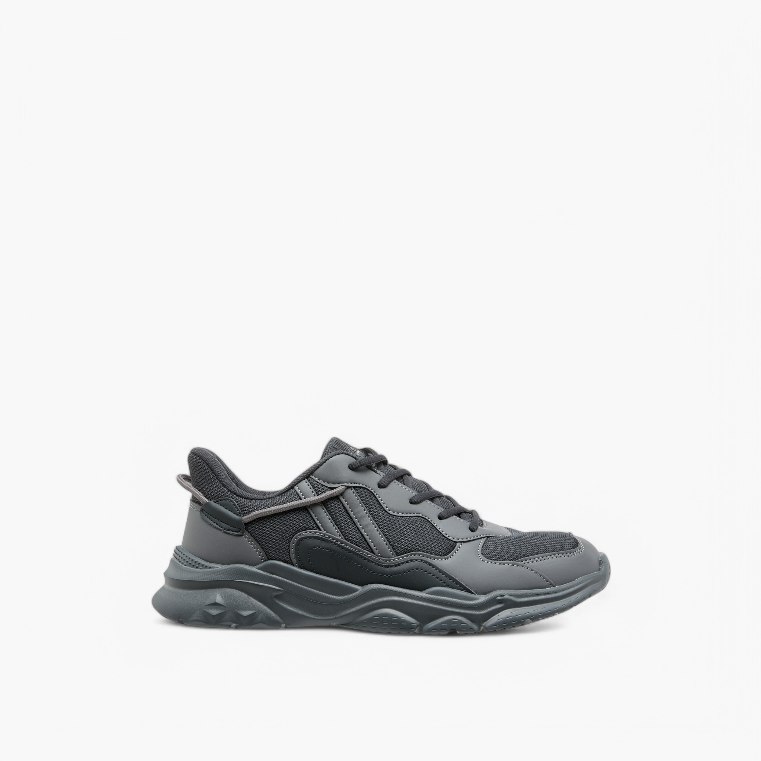 حذاء رياضي بألواح ورباط إغلاق وألسنة سحب من أوكلان من شو إكسبريس-sports-men-shoes-image-3