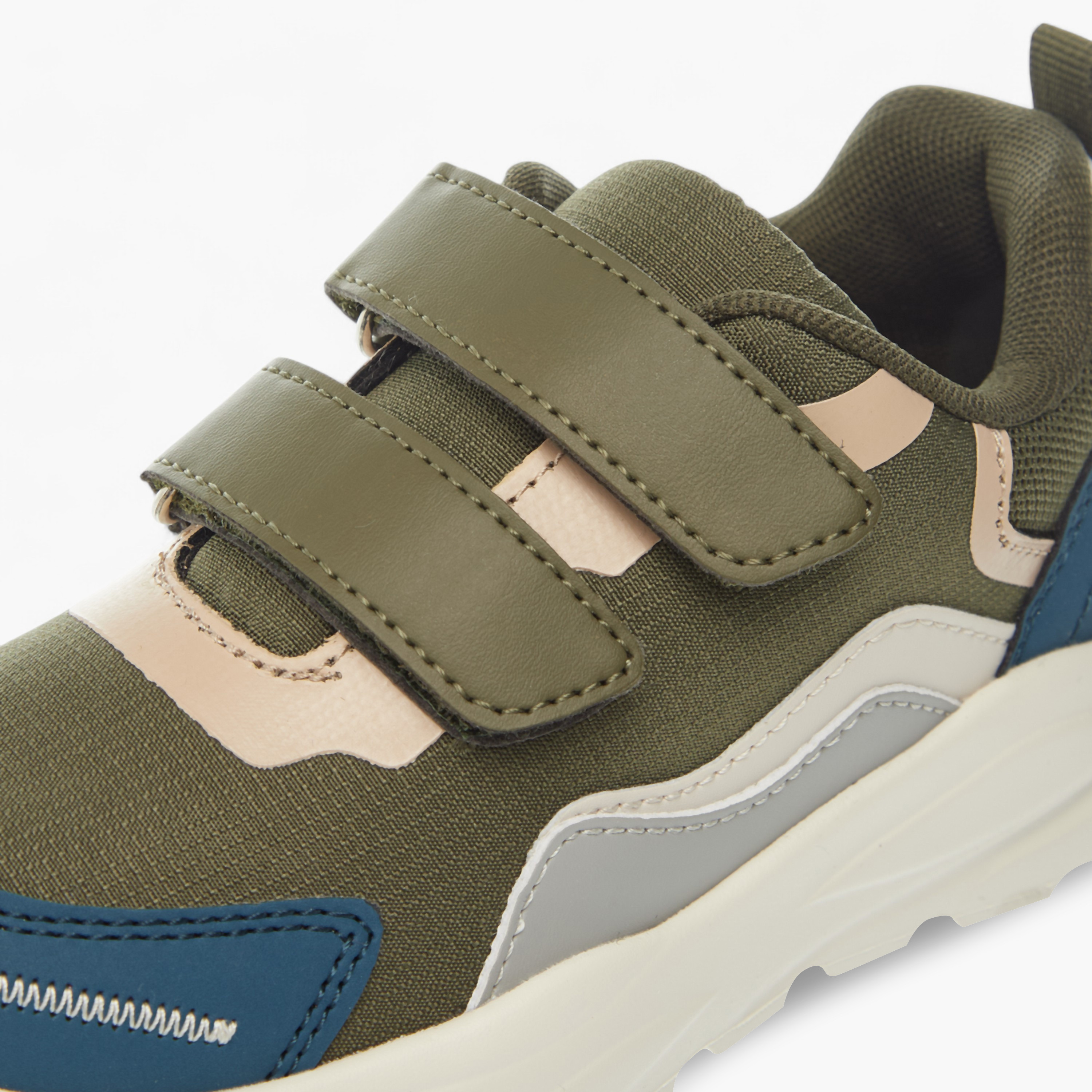 LBL by Shoexpress Colourblock Sneakers with Hook and Loop Closure-boys-shoes-sneakers-image-4