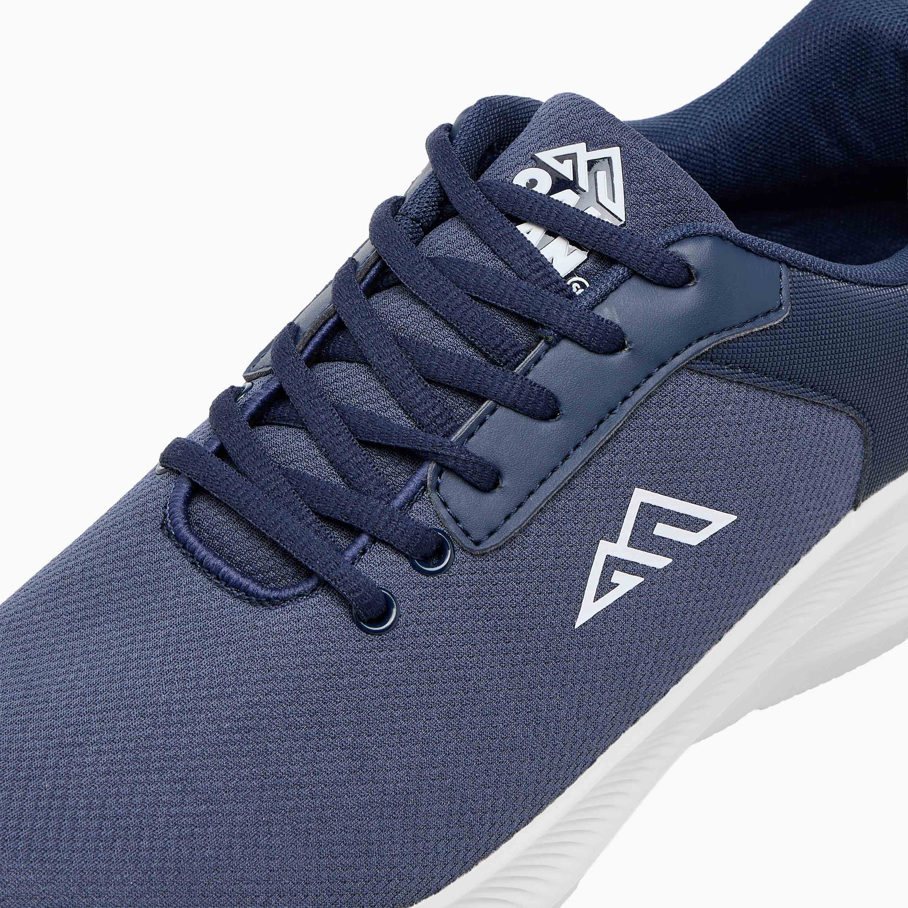 حذاء رياضي بارز الملمس برباط إغلاق من أوكلان من شو إكسبريس-sports-men-shoes-image-4
