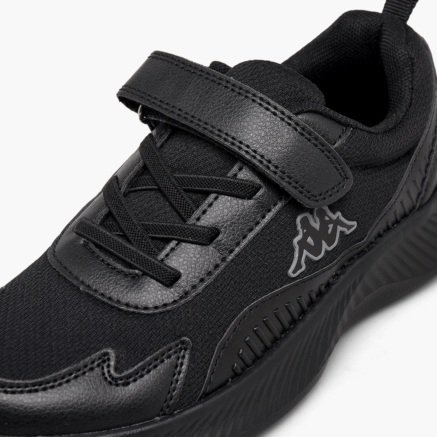 حذاء رياضي بألواح وشريط إغلاق لاصق للأولاد من كابا-boys-shoes-sports-image-7