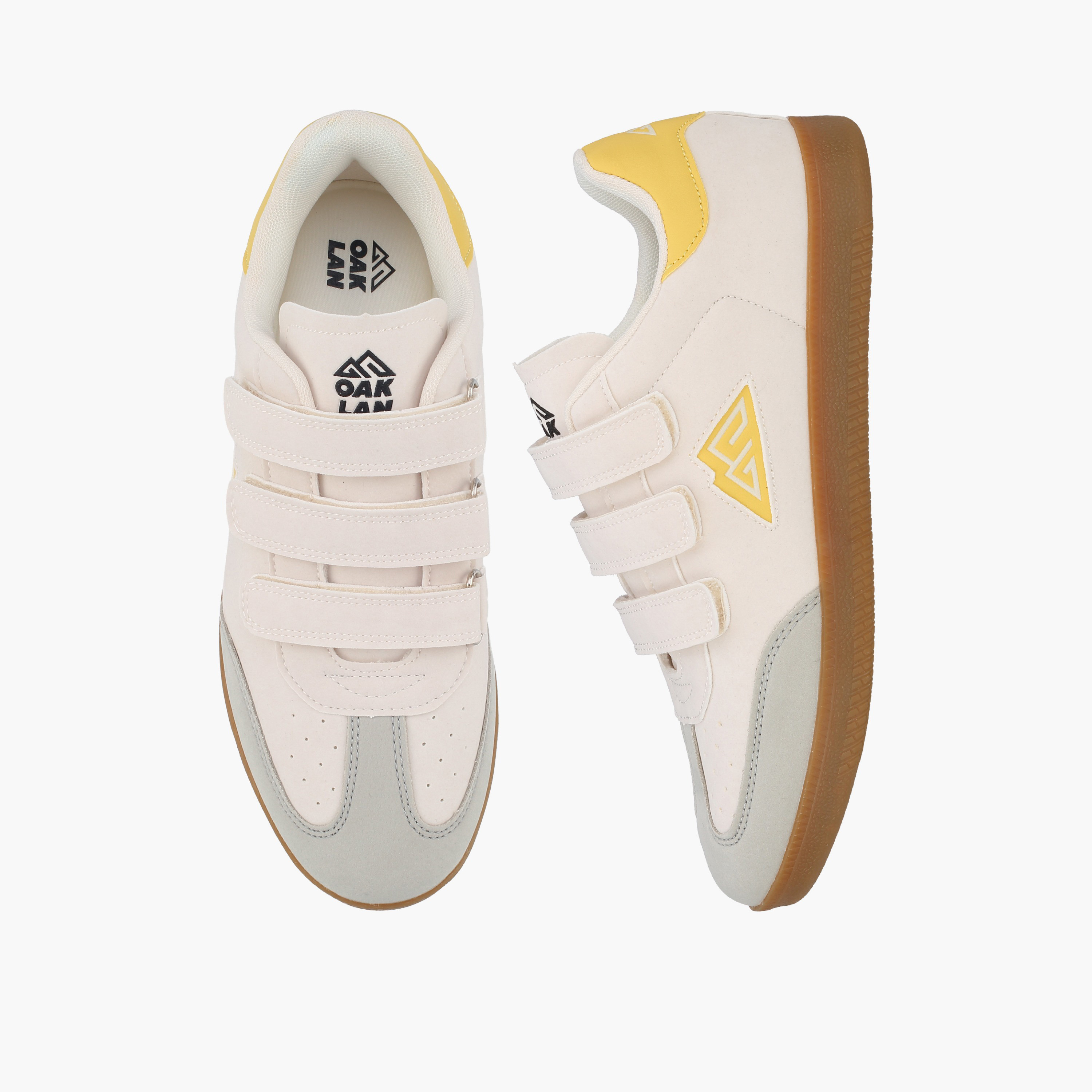 حذاء سنيكرز للكاحل بشريط إغلاق لاصق للنساء من أوكلان من شو إكسبريس-women-shoes-sneakers-image-1