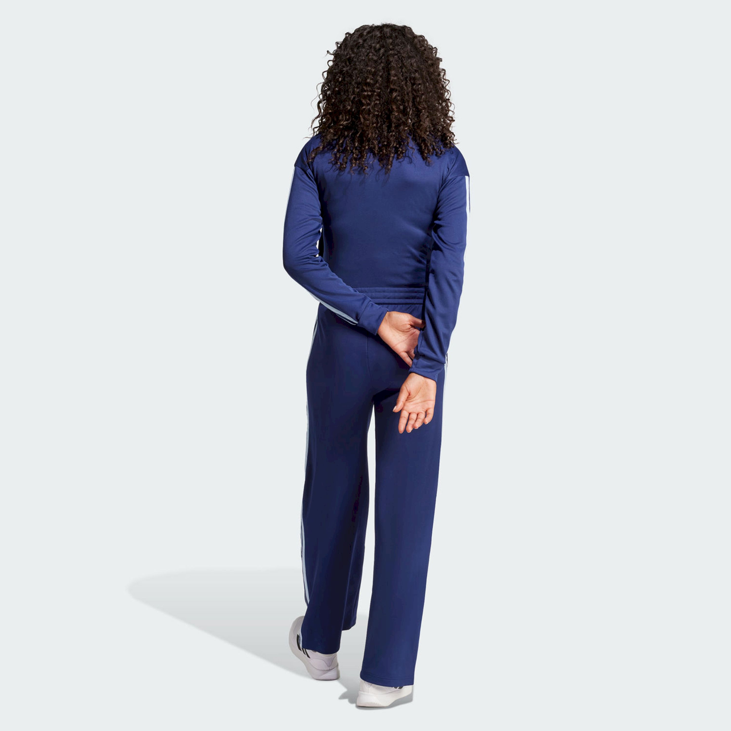 أديداس - بدلة رياضية نسائية تيم سبورت JD2673 | OE-women-clothing-sportswearandactivewear-trackpantsandtracksuits-image-3