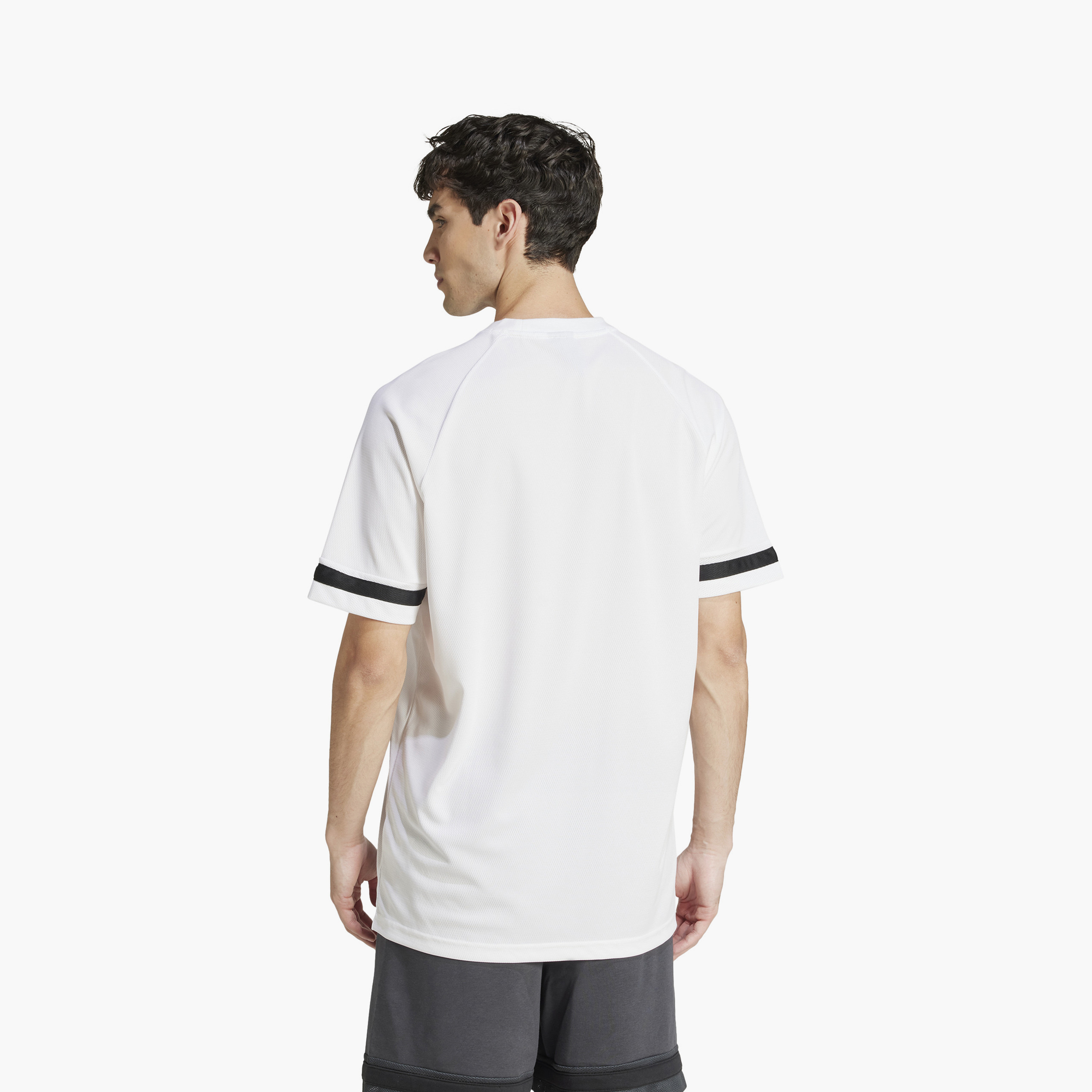 أديداس - تي شيرت أساسي يو اس سبورت - للرجال-men-clothing-sportswearandactivewear-tshirtsandpolos-image-2
