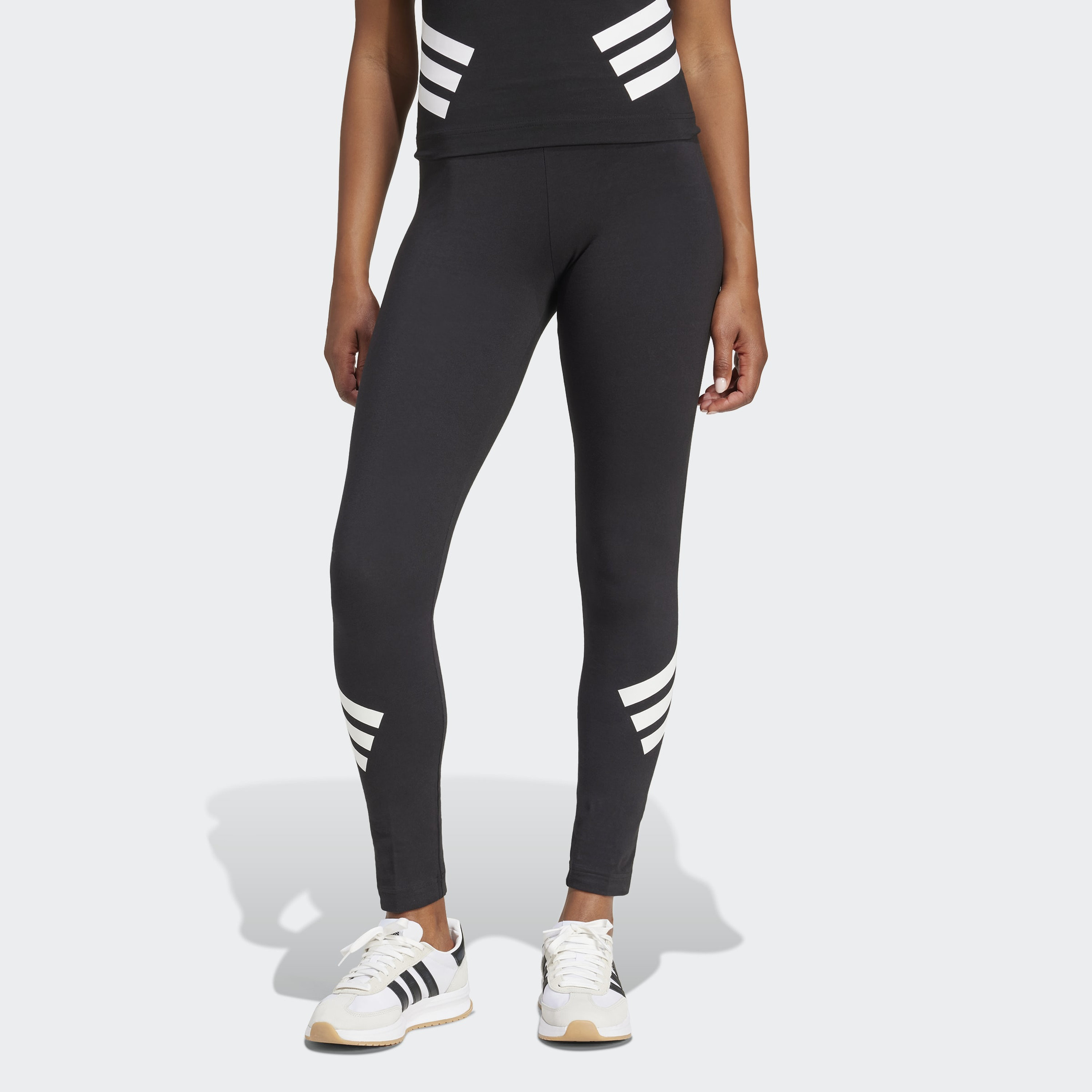 اديداس - بنطال ليجنز نسائي بثلاثة خطوط من مجموعة "أيقونات المستقبل"-women-clothing-bottoms-leggings-image-1