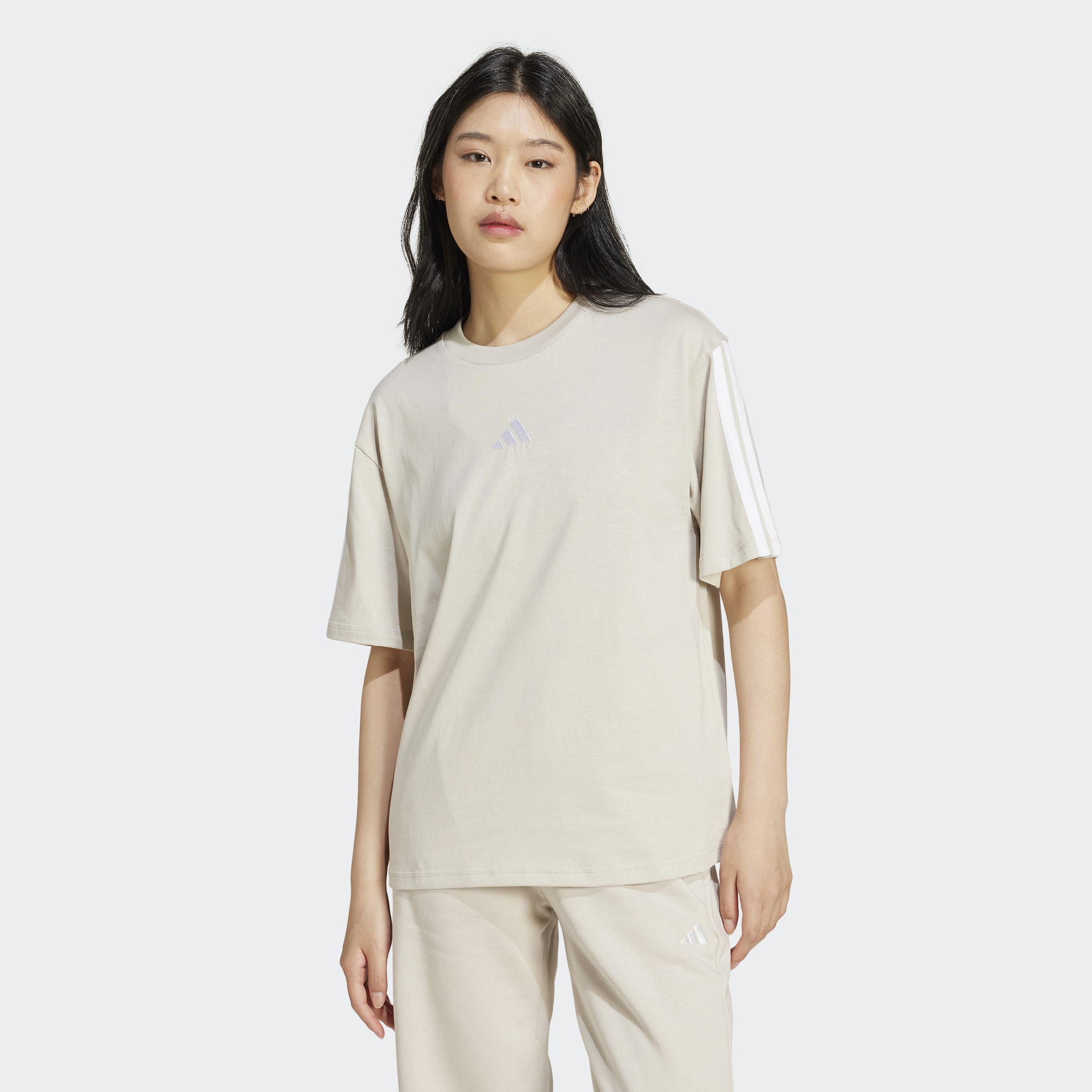 أديداس - تيشيرت إسينشالز 3-خطوط بوي فريند للنساء JC5960 | OE-sports-women-clothing-tshirtsandvests-image-7