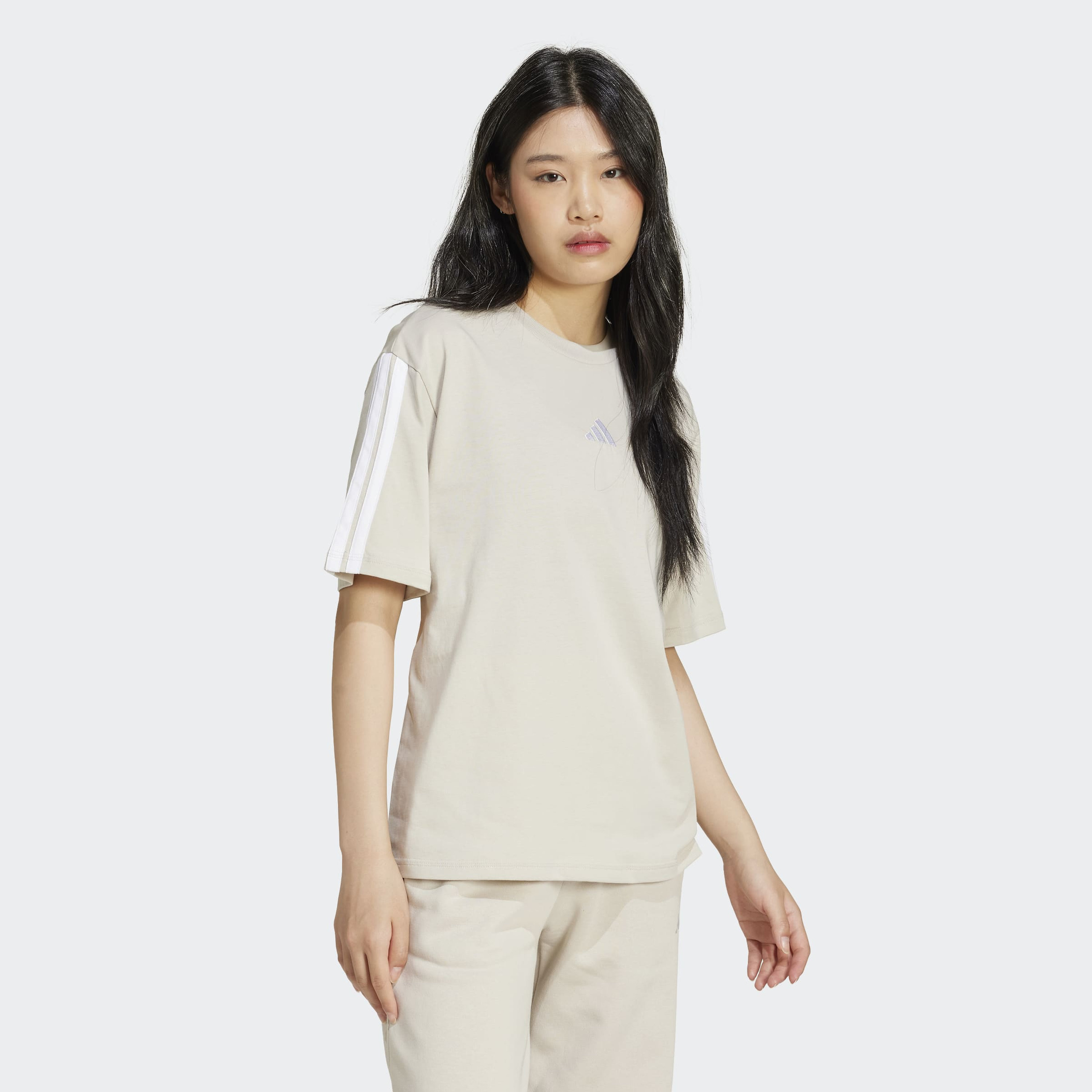 أديداس - تيشيرت إسينشالز 3-خطوط بوي فريند للنساء JC5960 | OE-sports-women-clothing-tshirtsandvests-image-8