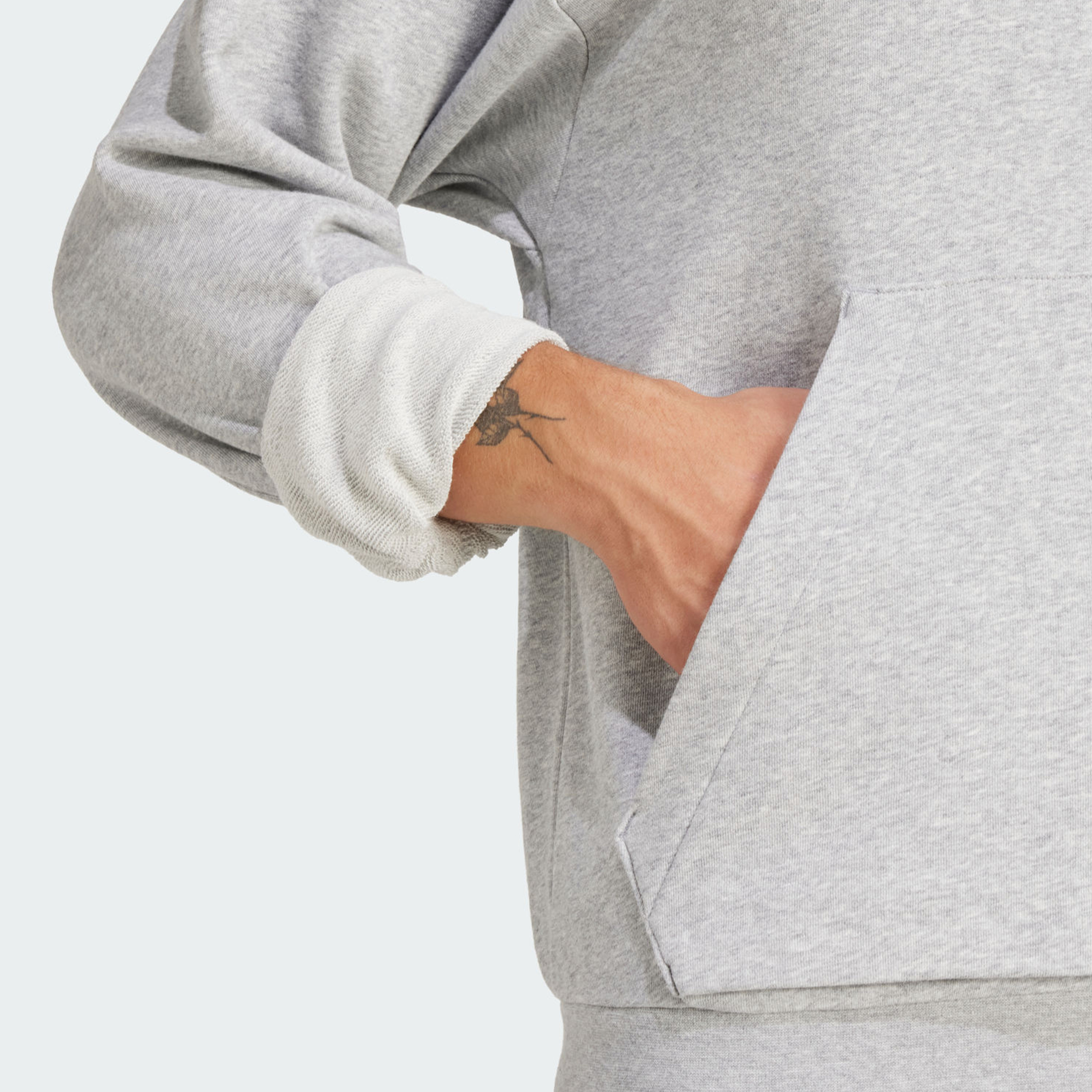 أديداس - هودي رجالي اسينشالز فيل كوزي تيري فرنسي | OE-men-winterwear-hoodiesandsweatshirts-image-16