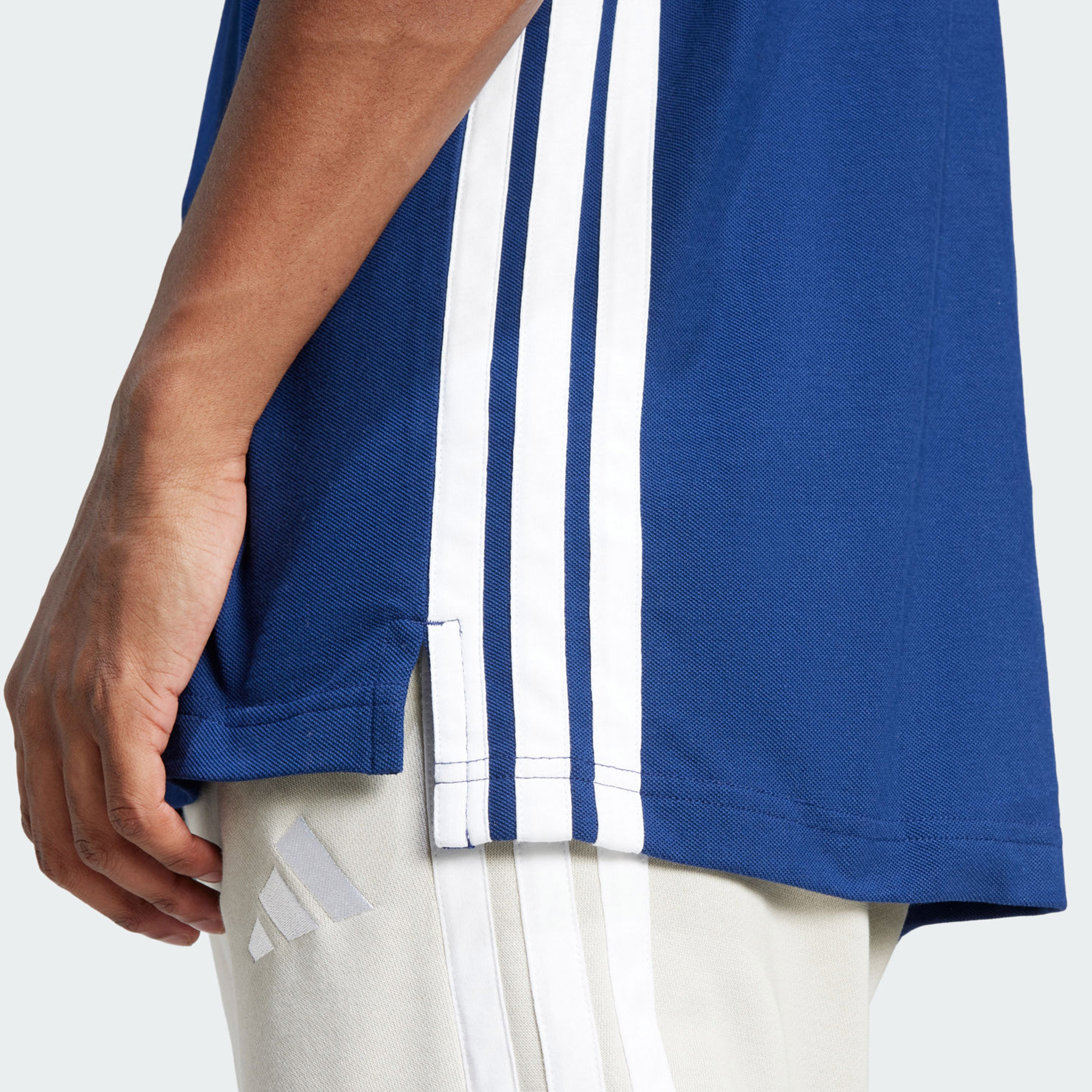 قميص بيكيه بولو أديداس مينينز إسينشلز بثلاثة خطوط | OE-men-clothing-tshirtsandpolos-polos-image-10