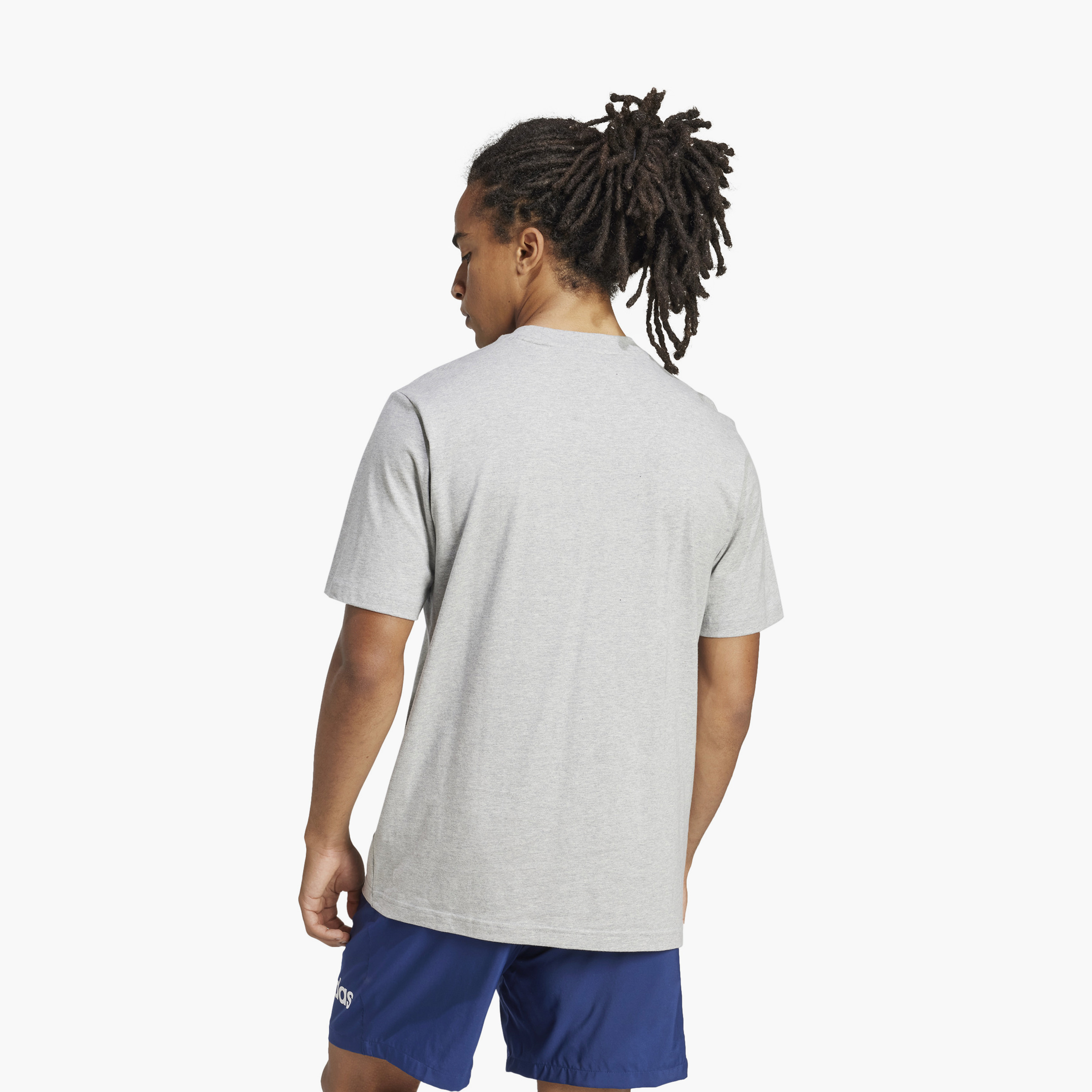 تي شيرت اسنشيالز مطرز بشعار خطي جورسيه واحد من اديداس| او اي-men-clothing-sportswearandactivewear-tshirtsandpolos-image-18