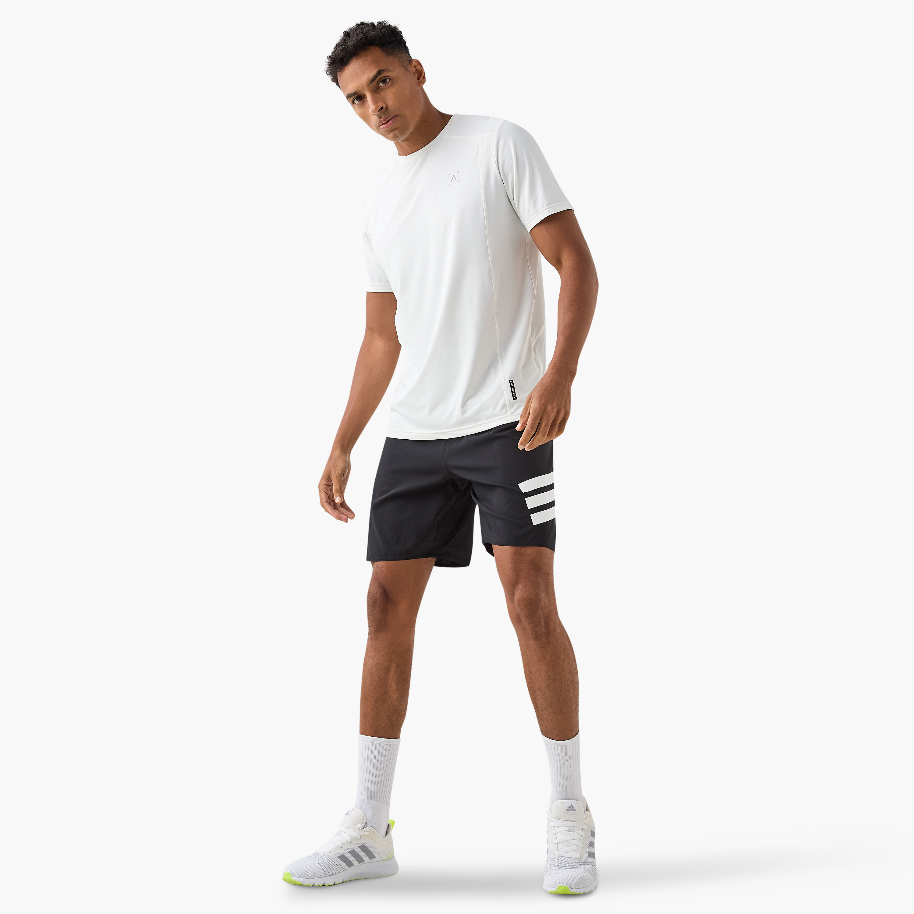 أديداس - شورت سباحة بثلاثة خطوط مقاس 8 انش - للرجال-men-clothing-bottoms-shorts-image-4