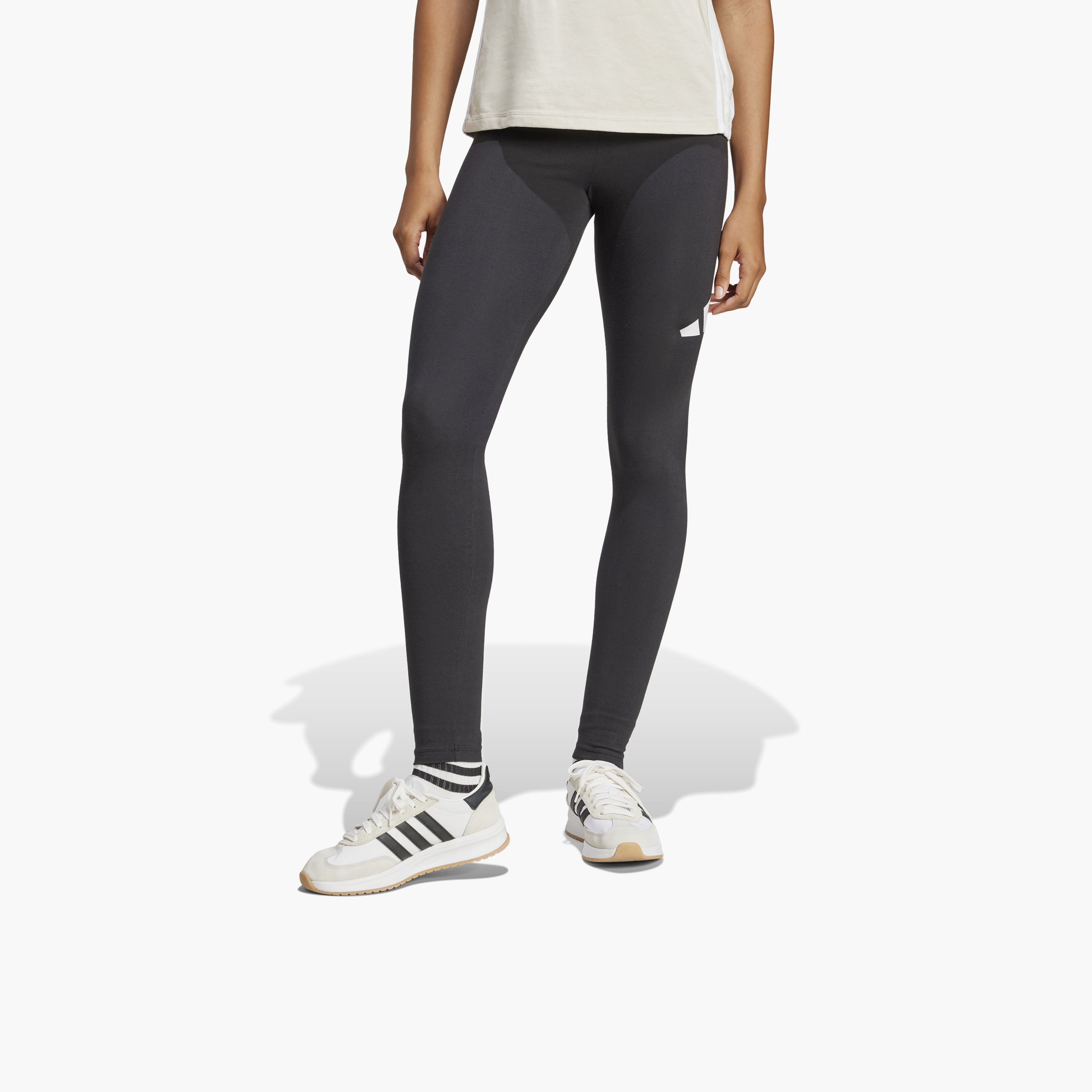 أديداس - فيزون رياضي أساسي - شعار كبير - للنساء-women-clothing-bottoms-leggings-image-1