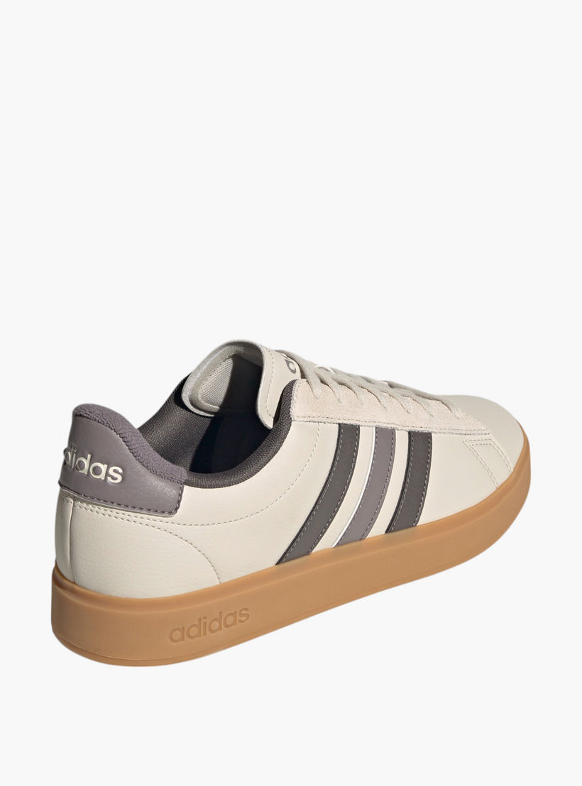 حذاء سنيكرز جراند كورت 2.0 برباط للرجال من أديداس - JH8688-men-shoes-sneakers-image-7