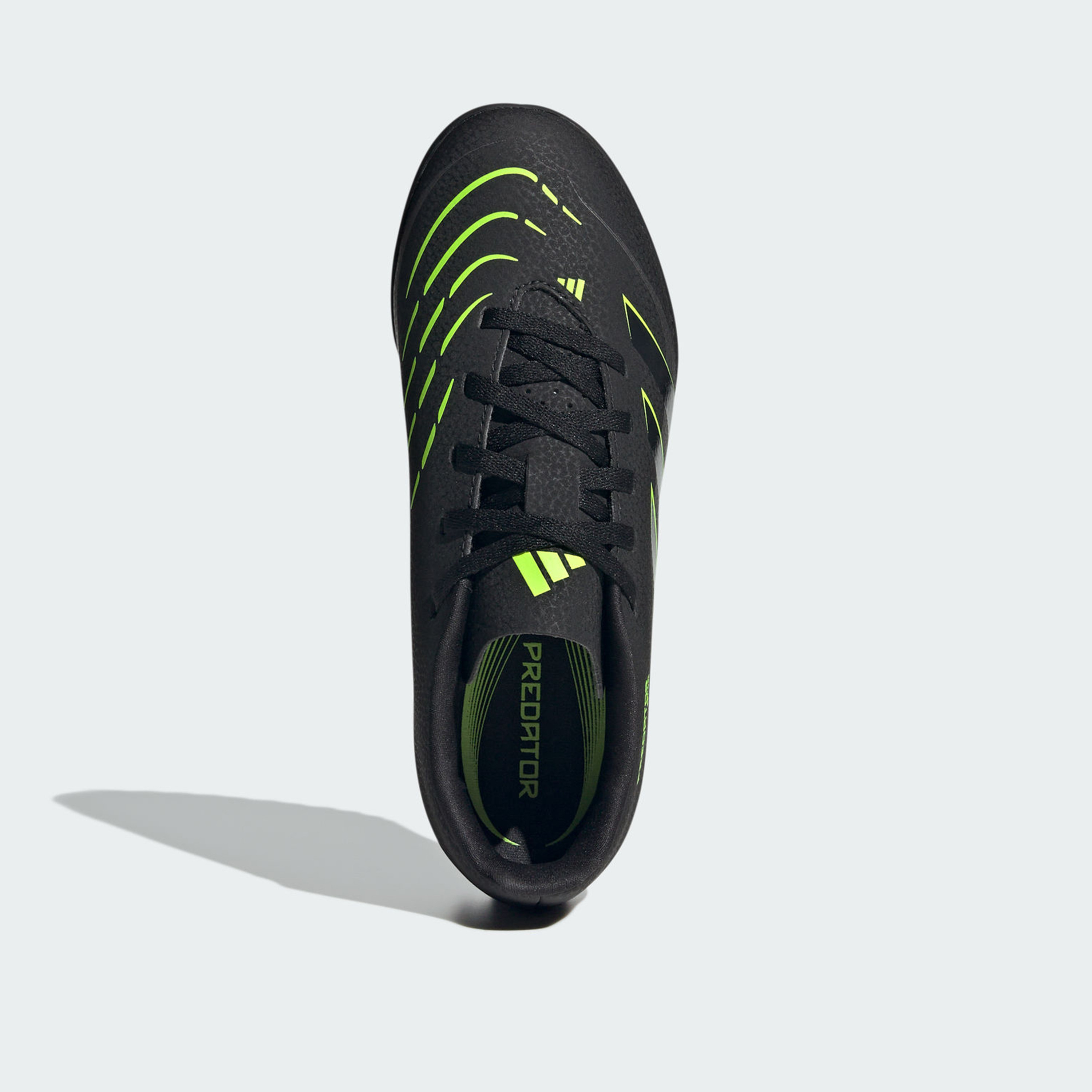 حذاء كرة قدم بنعل لا ينزلق ورباط بريداتور كلوب تي إف للأطفال من أديداس-sports-boys-shoes-image-5