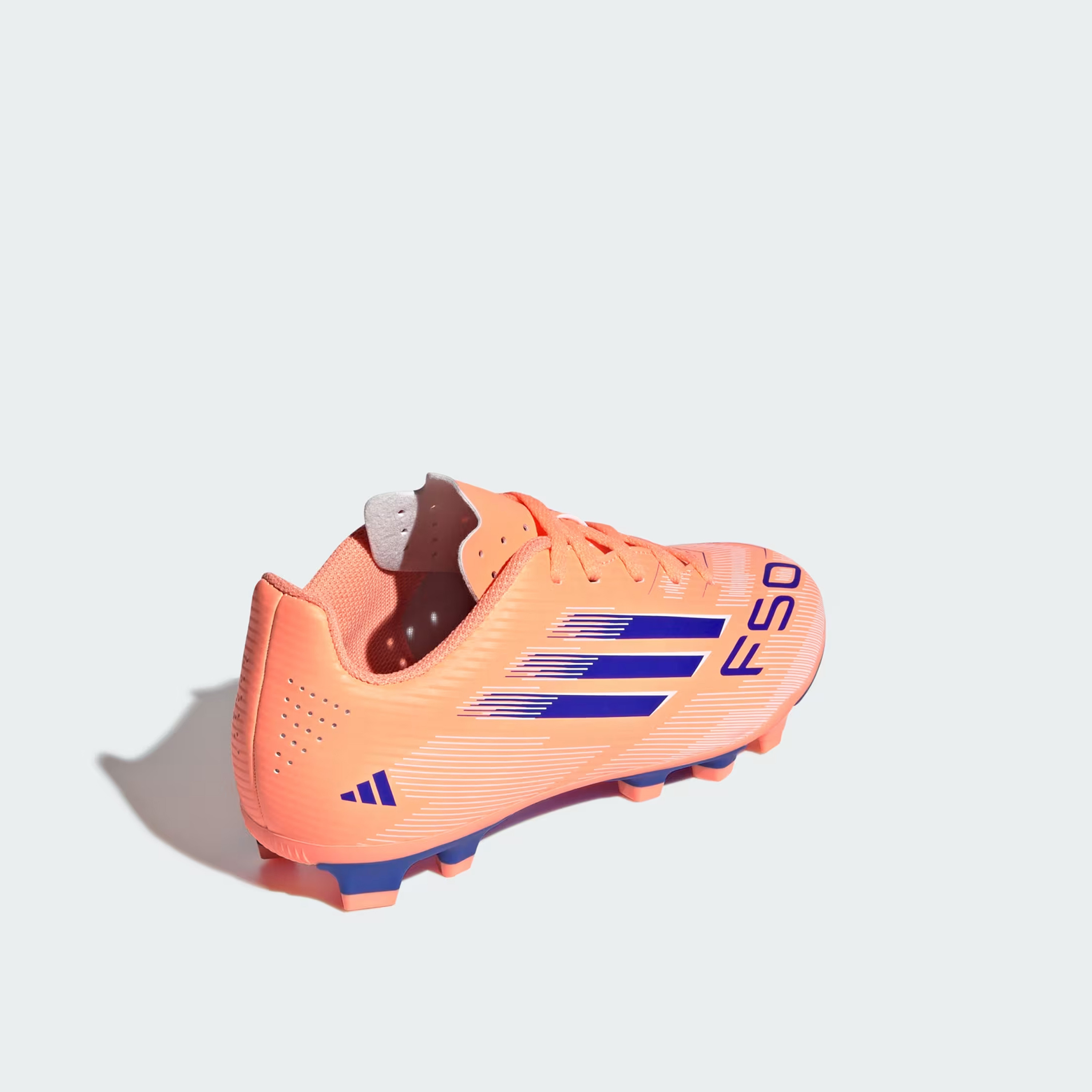 أديداس - حذاء كرة القدم F50 كلوب للأولاد برباط للأرضيات الصلبة/المتعددة JI0027 | OE-sports-gear-football-shoes-firmground-image-5