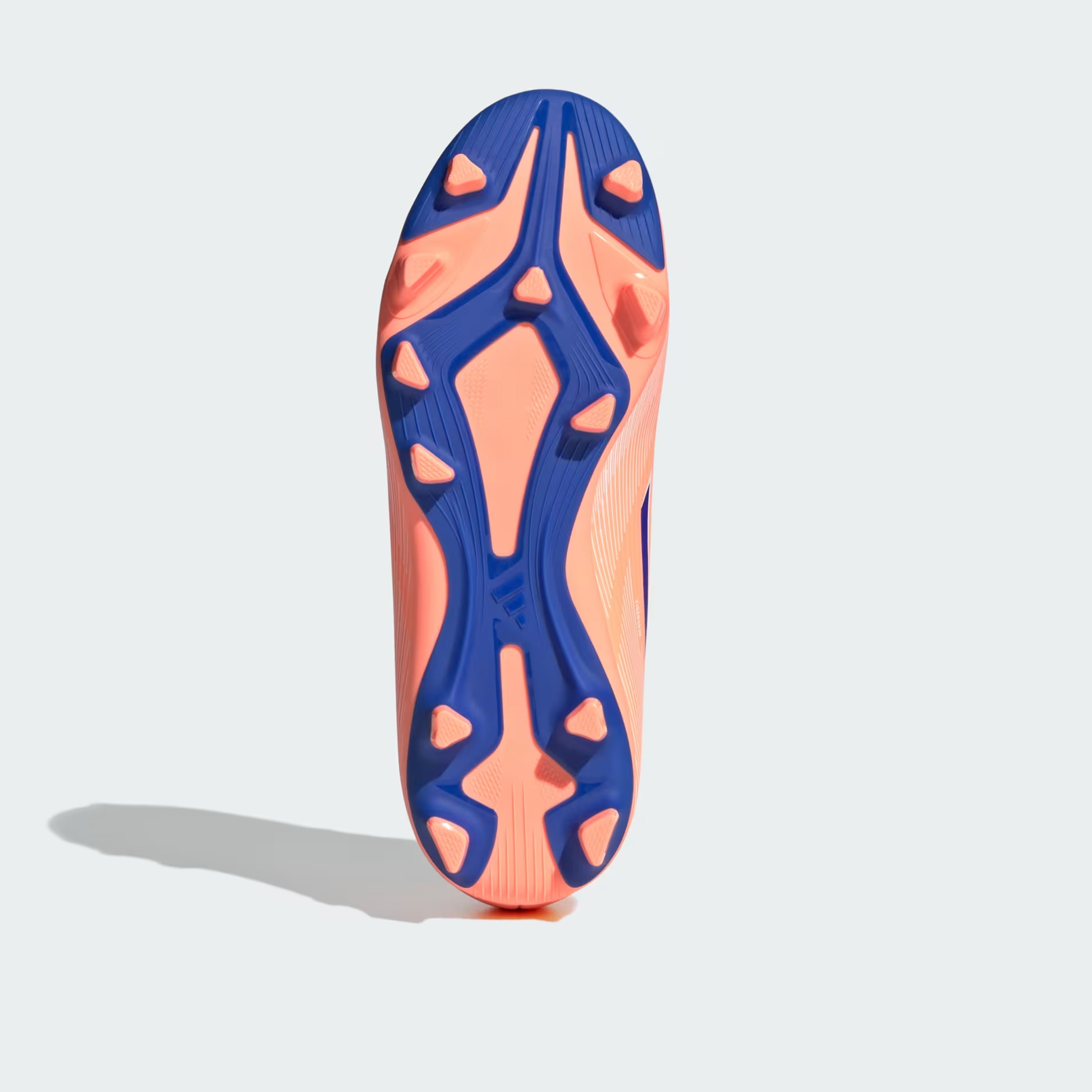 أديداس - حذاء كرة القدم F50 كلوب للأولاد برباط للأرضيات الصلبة/المتعددة JI0027 | OE-sports-gear-football-shoes-firmground-image-9
