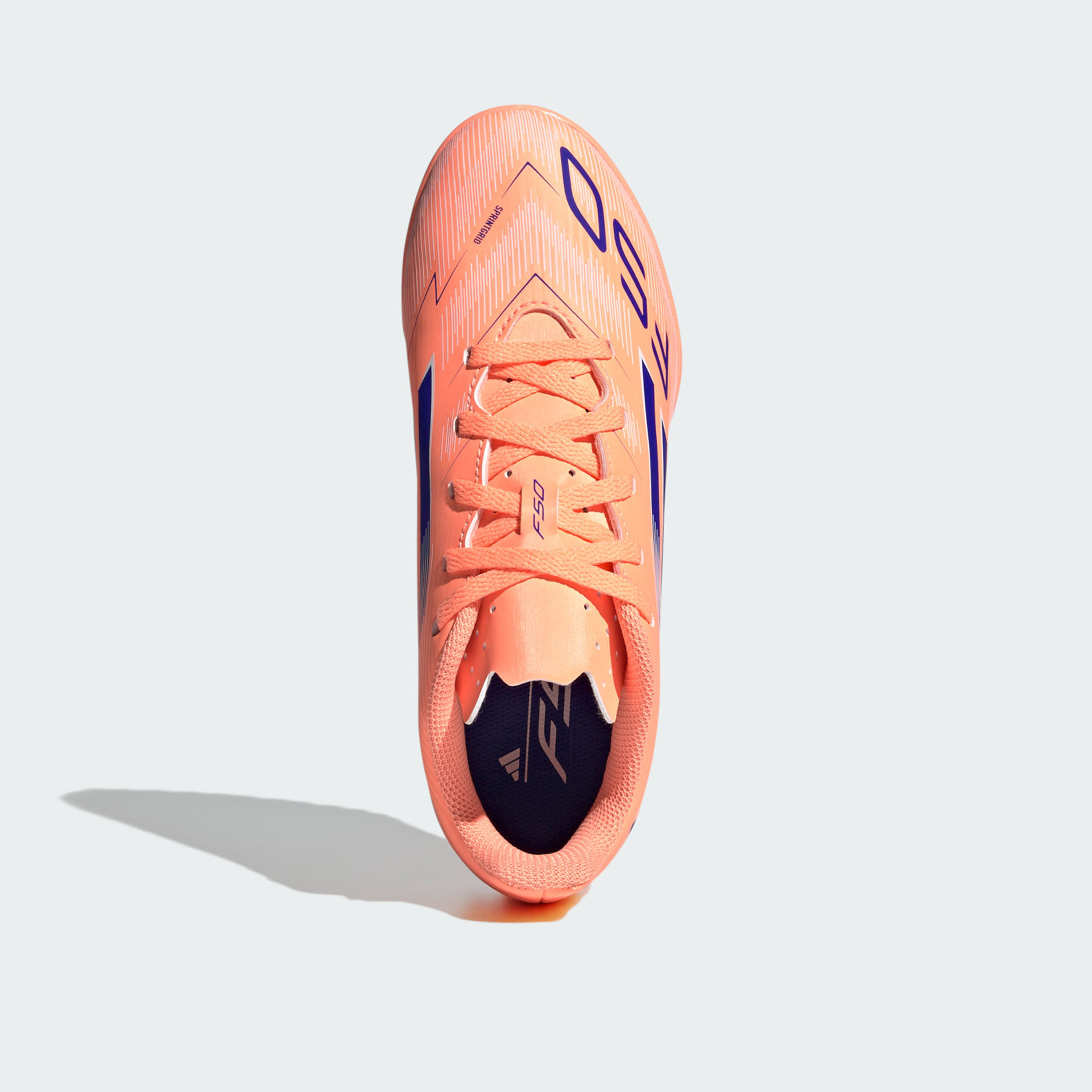 حذاء كرة قدم خفيف الوزن برباط إف50 كلوب تي إف للأطفال من أديداس-sports-boys-shoes-image-22