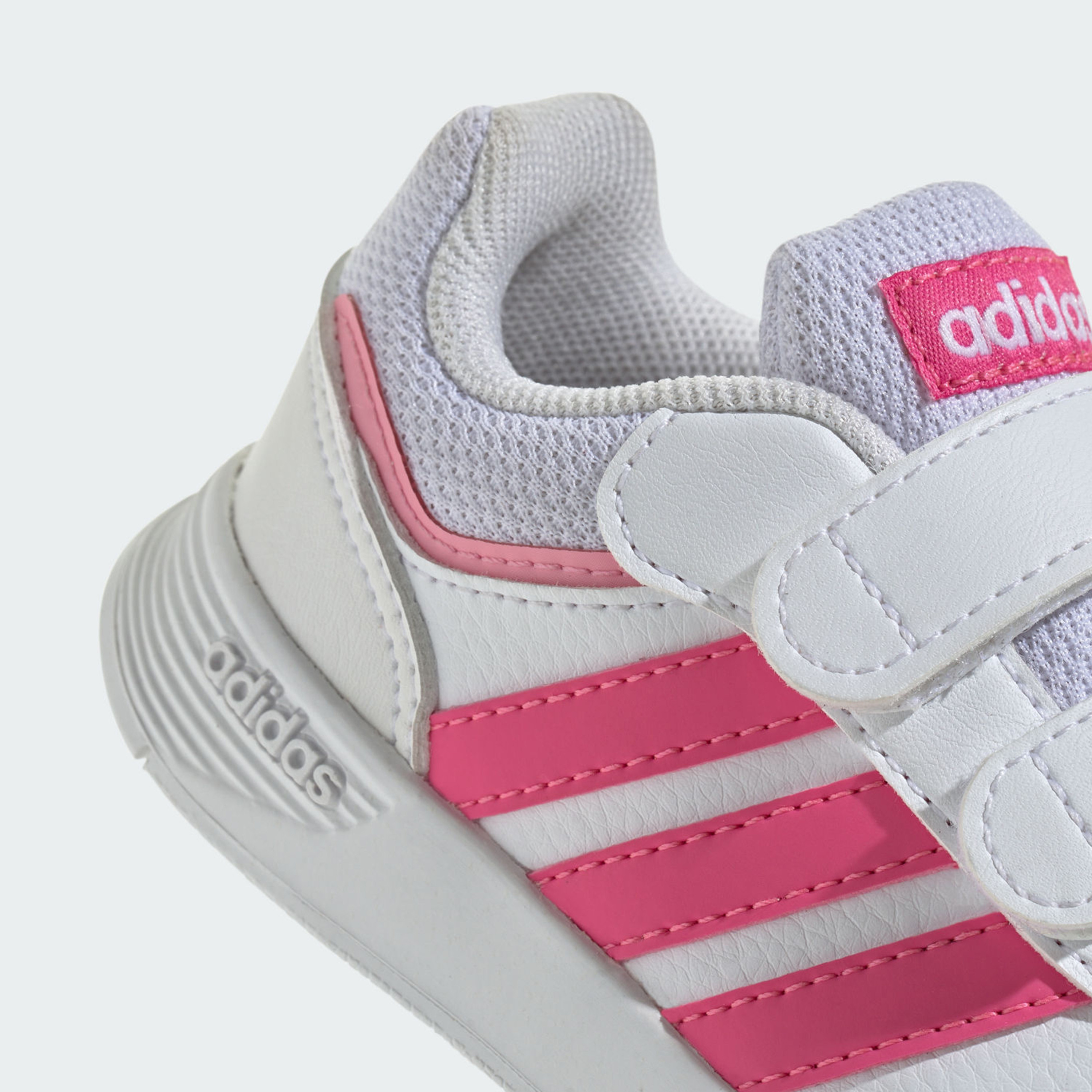 أديداس - حذاء رياضي تينسور سويتش للبنات الصغيرات بشريط فيلكرو JI1050 | OE-baby-girls-shoes-closedshoes-image-7
