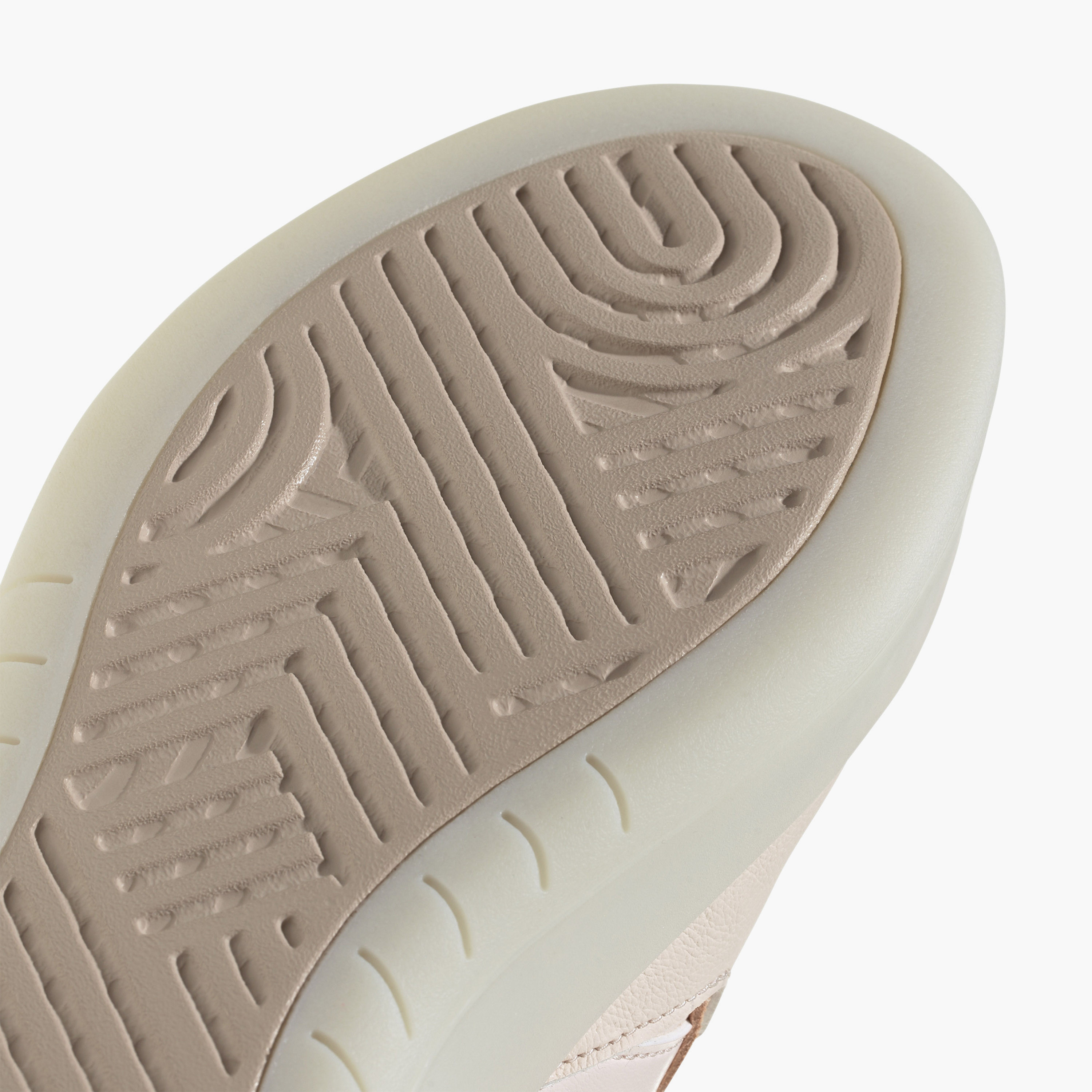 أديداس - حذاء كورت 24 للنساء-women-shoes-sneakers-image-15