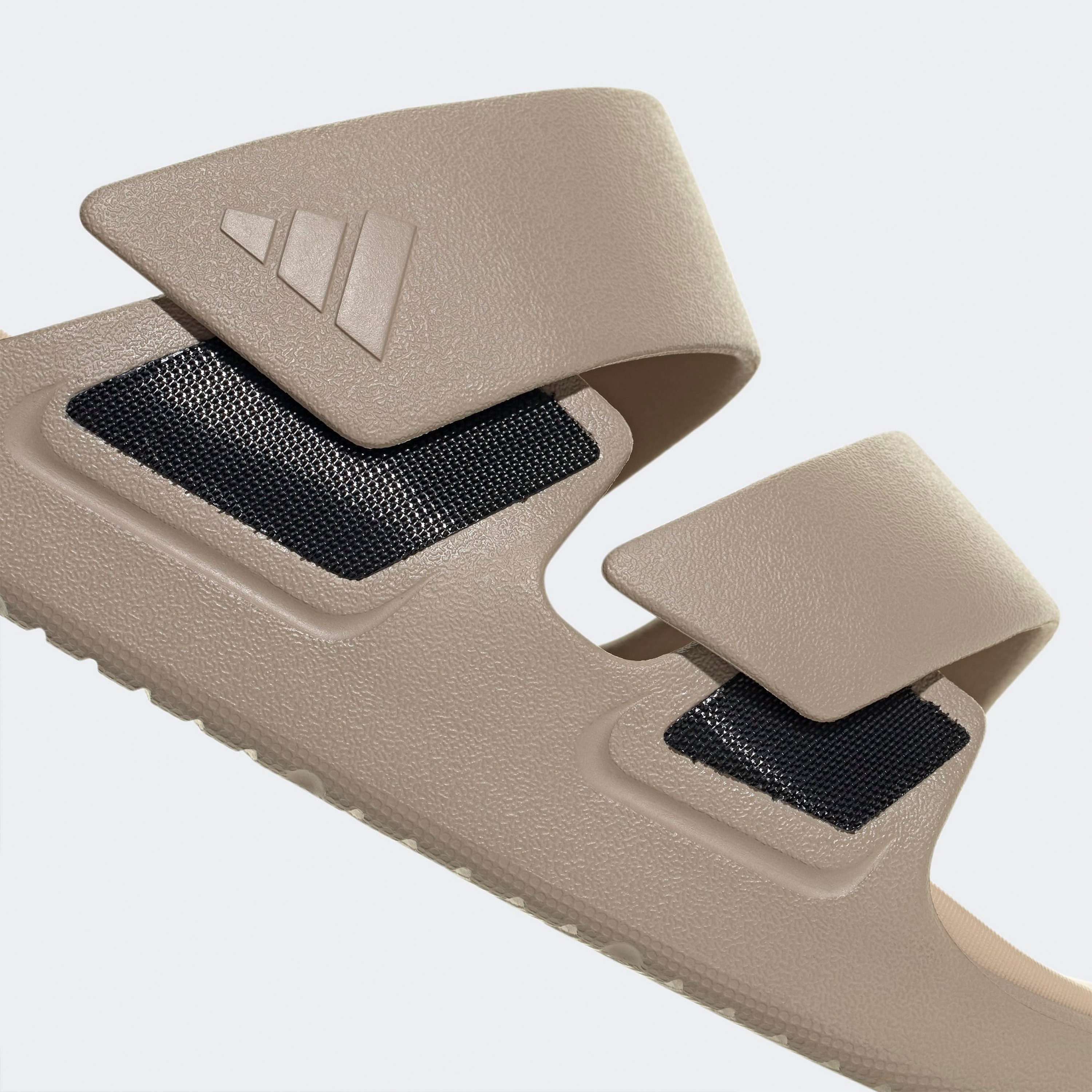شبشب بشريط إغلاق زنسوري صندل للرجال من أديداس-men-shoes-flipflopsandslides-image-7