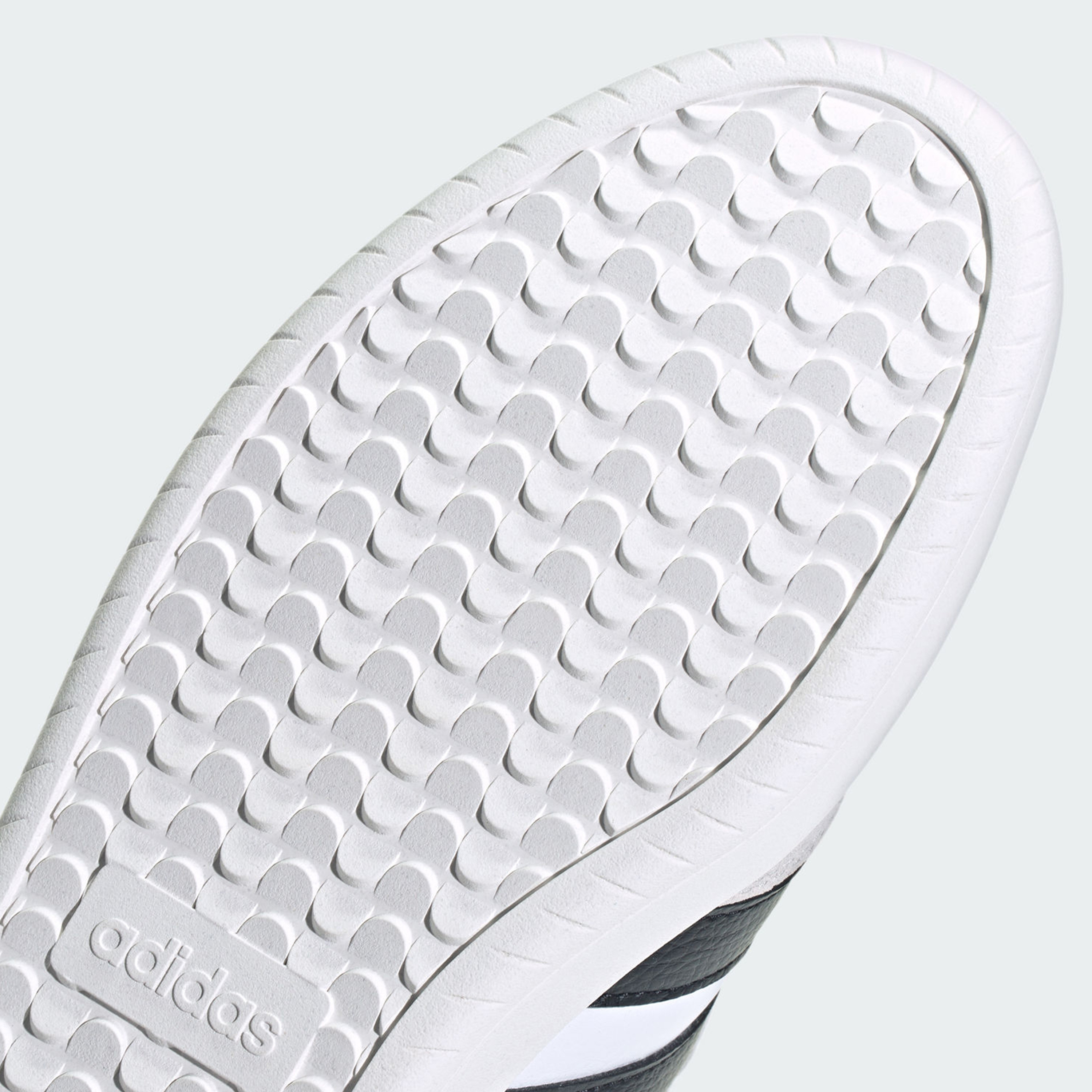 أديداس - حذاء باريدا للرجال-men-shoes-sneakers-image-39
