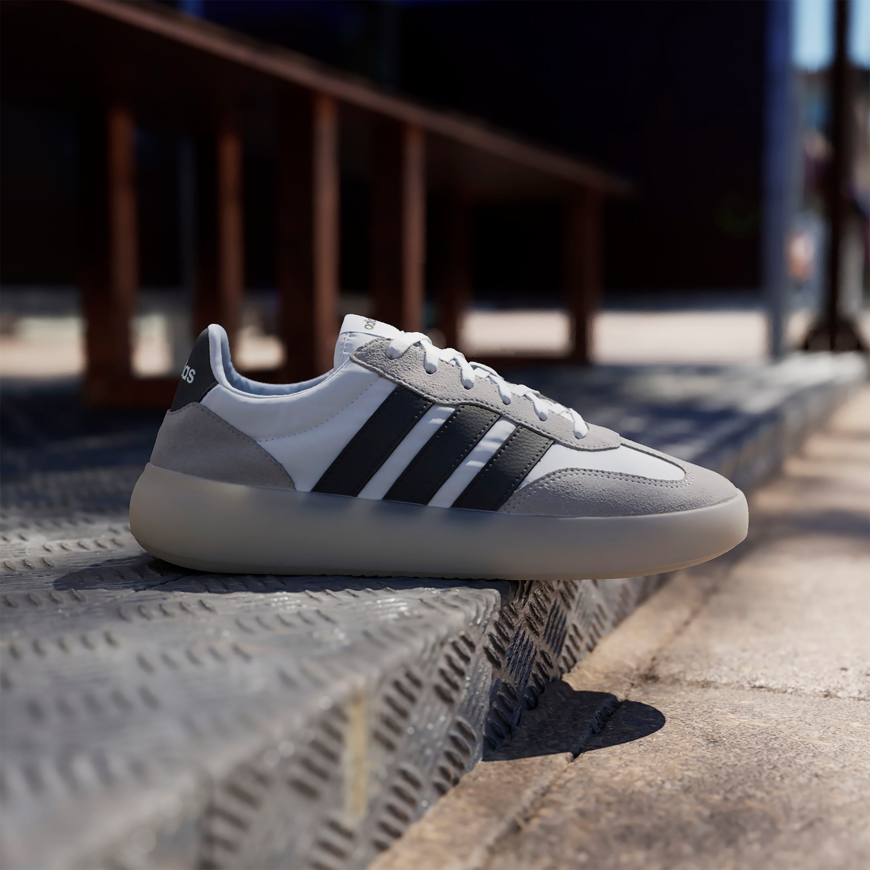 حذاء سنيكرز باريدا ديكود طول الكاحل برباط للرجال من أديداس-men-shoes-sneakers-image-10