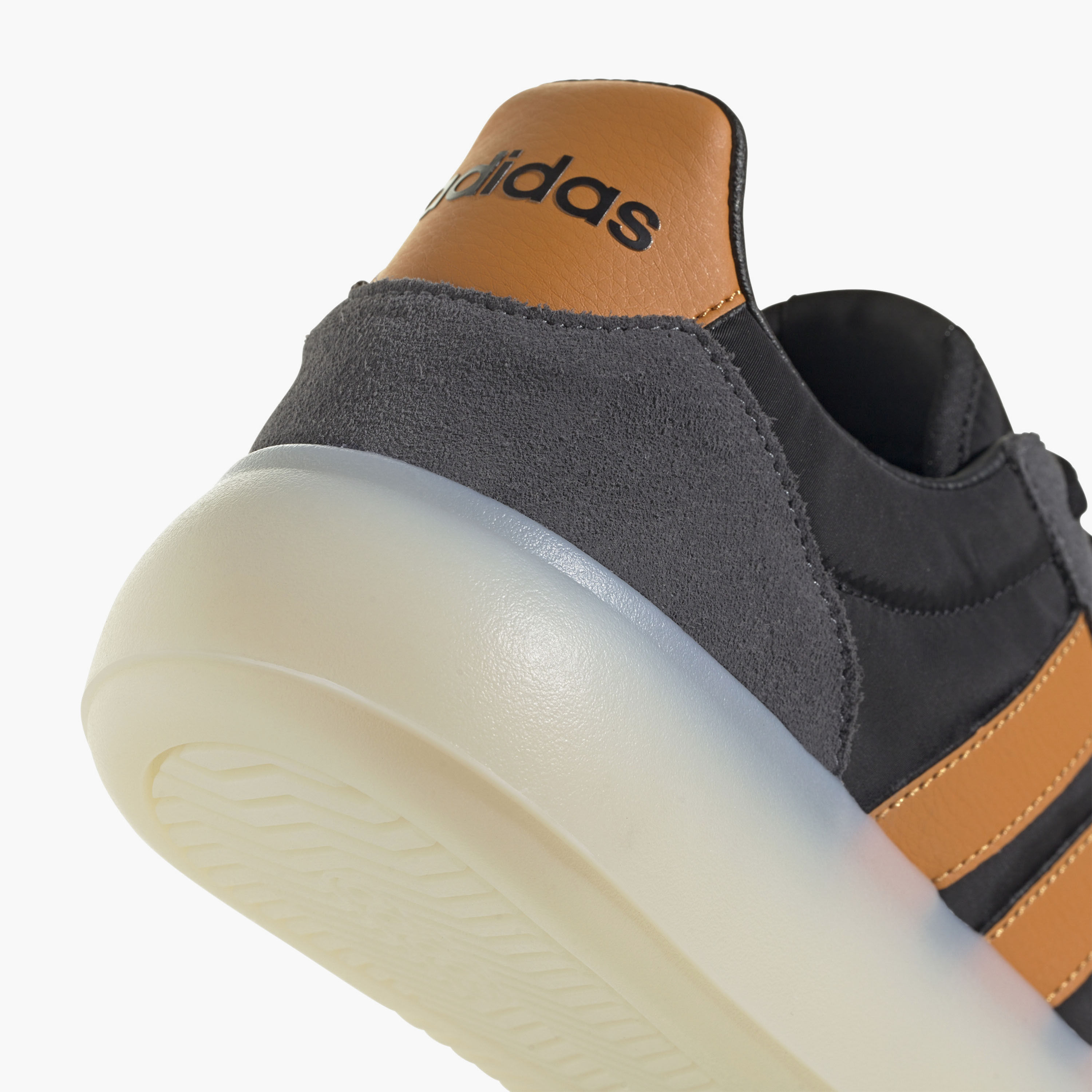 أديداس - حذاء باريدا ديكود للرجال-sports-men-shoes-image-15