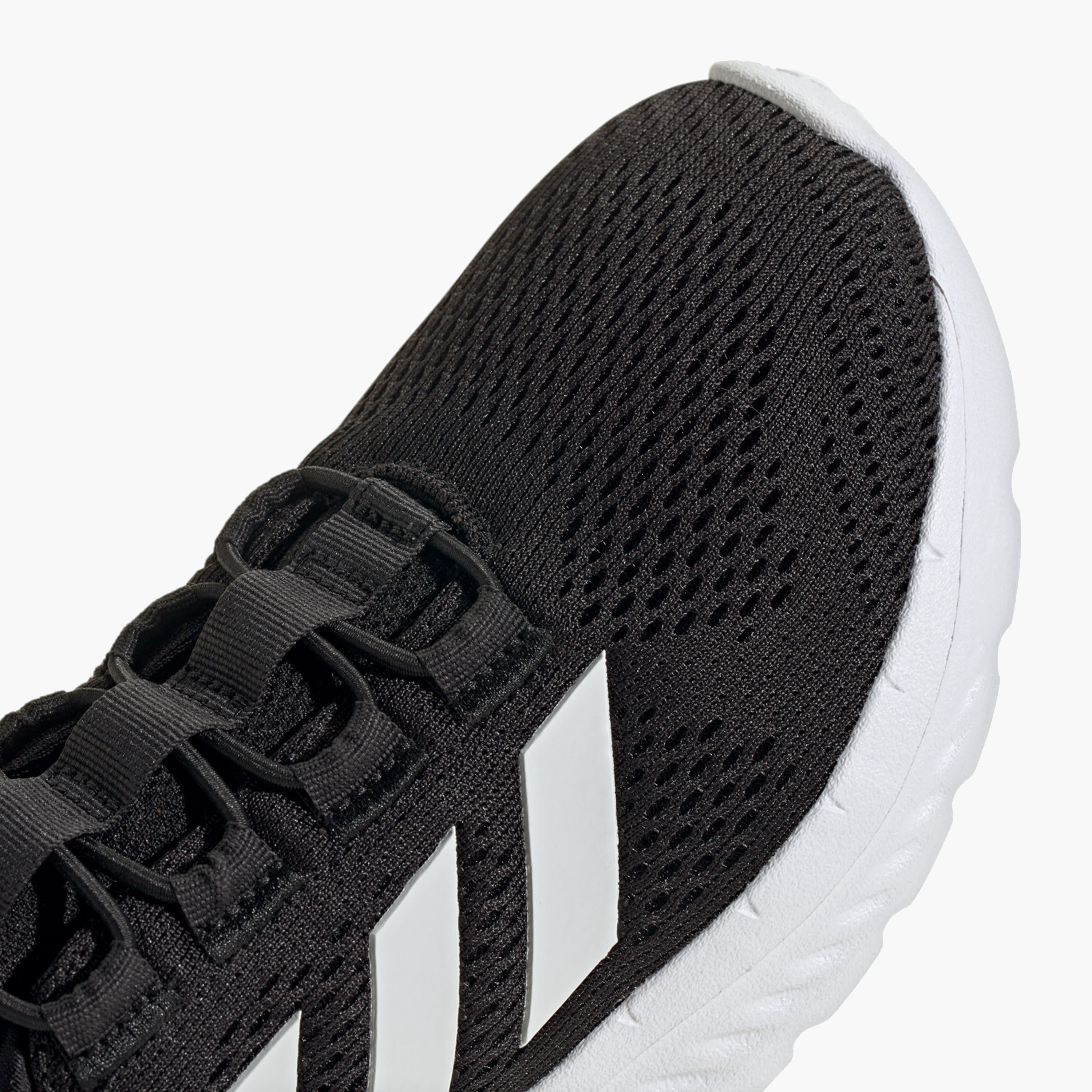 أديداس - حذاء رياضي سهل الارتداء كلاود فوم كومفي EL منخفض الكاحل للنساء | OE-women-shoes-sneakers-image-13