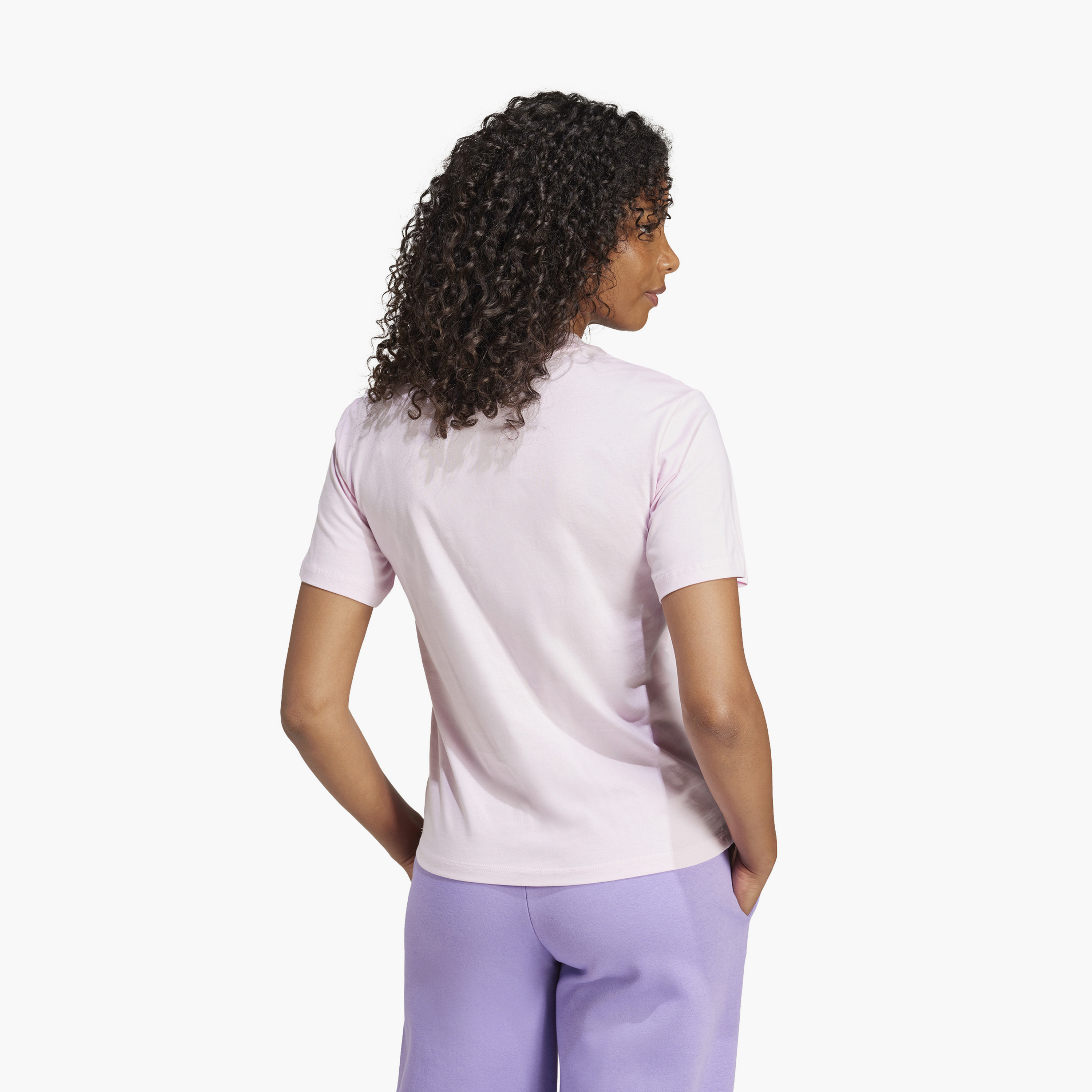أديداس - تي شيرت رياضي أساسي - شعار صغير - للنساء-sports-women-clothing-tshirtsandvests-image-18