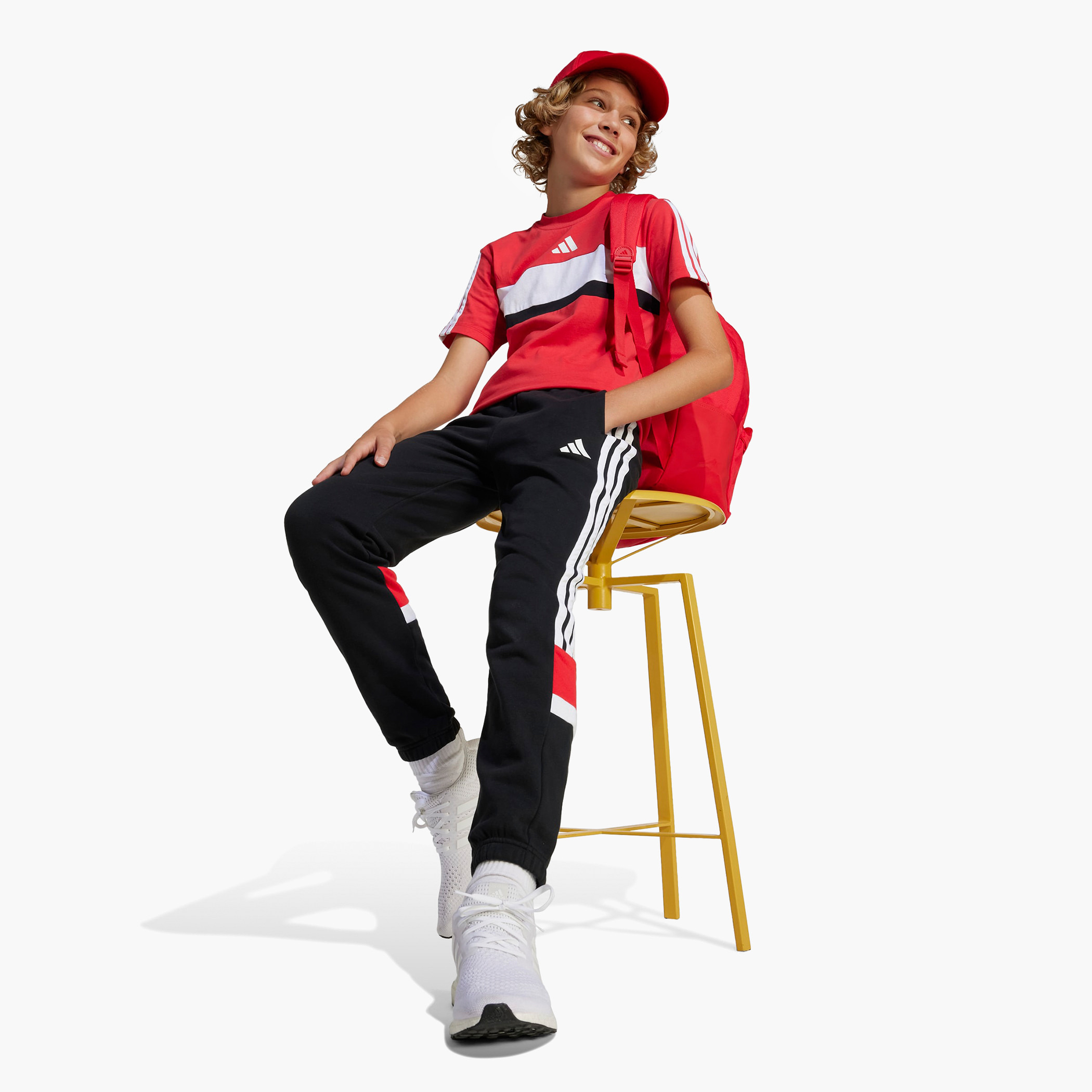 adidas Logo Print T-shirt with Short Sleeves-boys-clothing-sportswear-tops-image-5