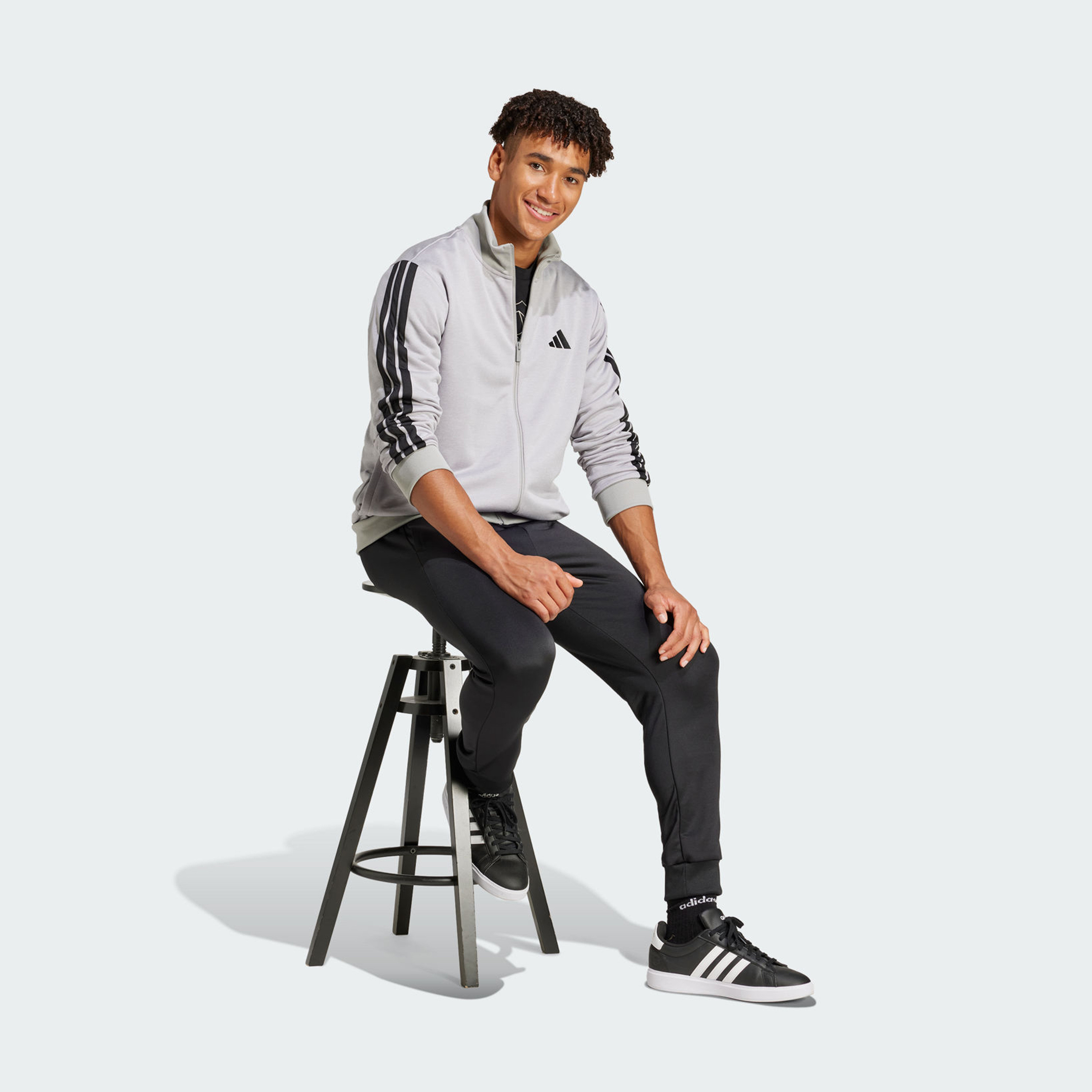 أديداس - بدلة رياضية بيسك تيري فرنسي بثلاثة خطوط للرجال JI8876 | OE-men-clothing-sportswearandactivewear-tracksuits-image-2