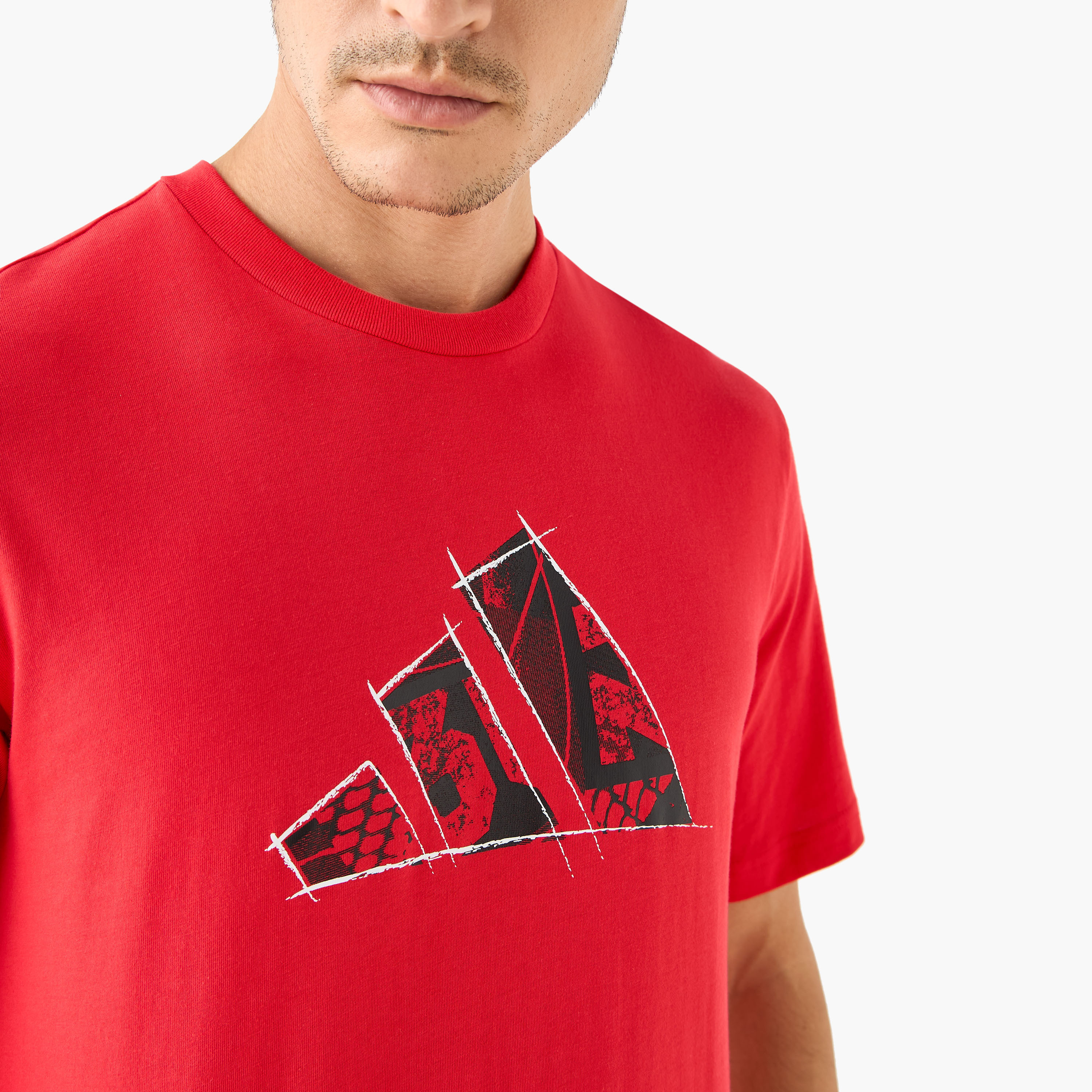 أديداس - تي شيرت برسومات الشعار - للرجال-men-clothing-sportswearandactivewear-tshirtsandpolos-image-4