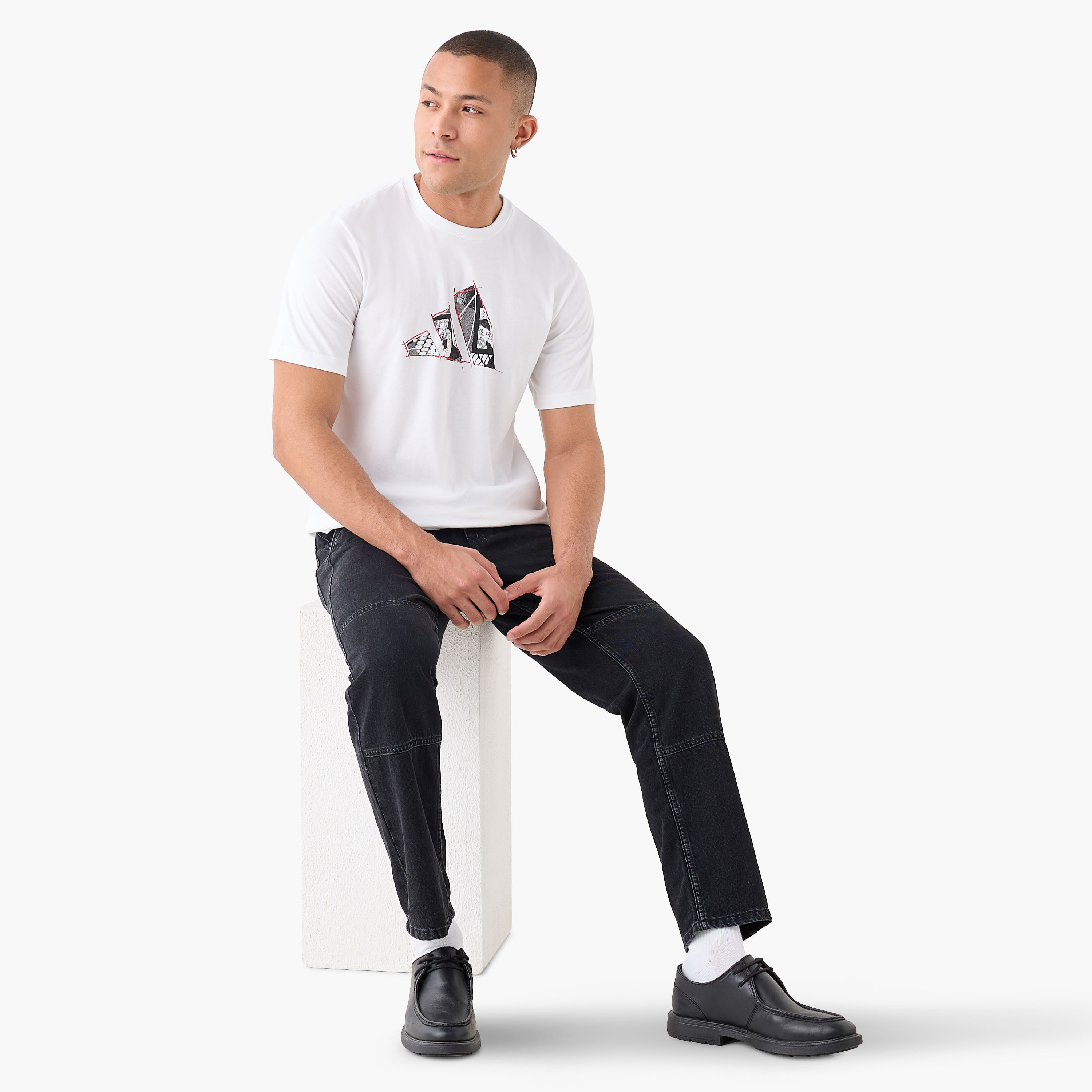 adidas Men's Logo Graphic Tee M PHOTO LOGO T | OE-men-clothing-sportswearandactivewear-tshirtsandpolos-image-2