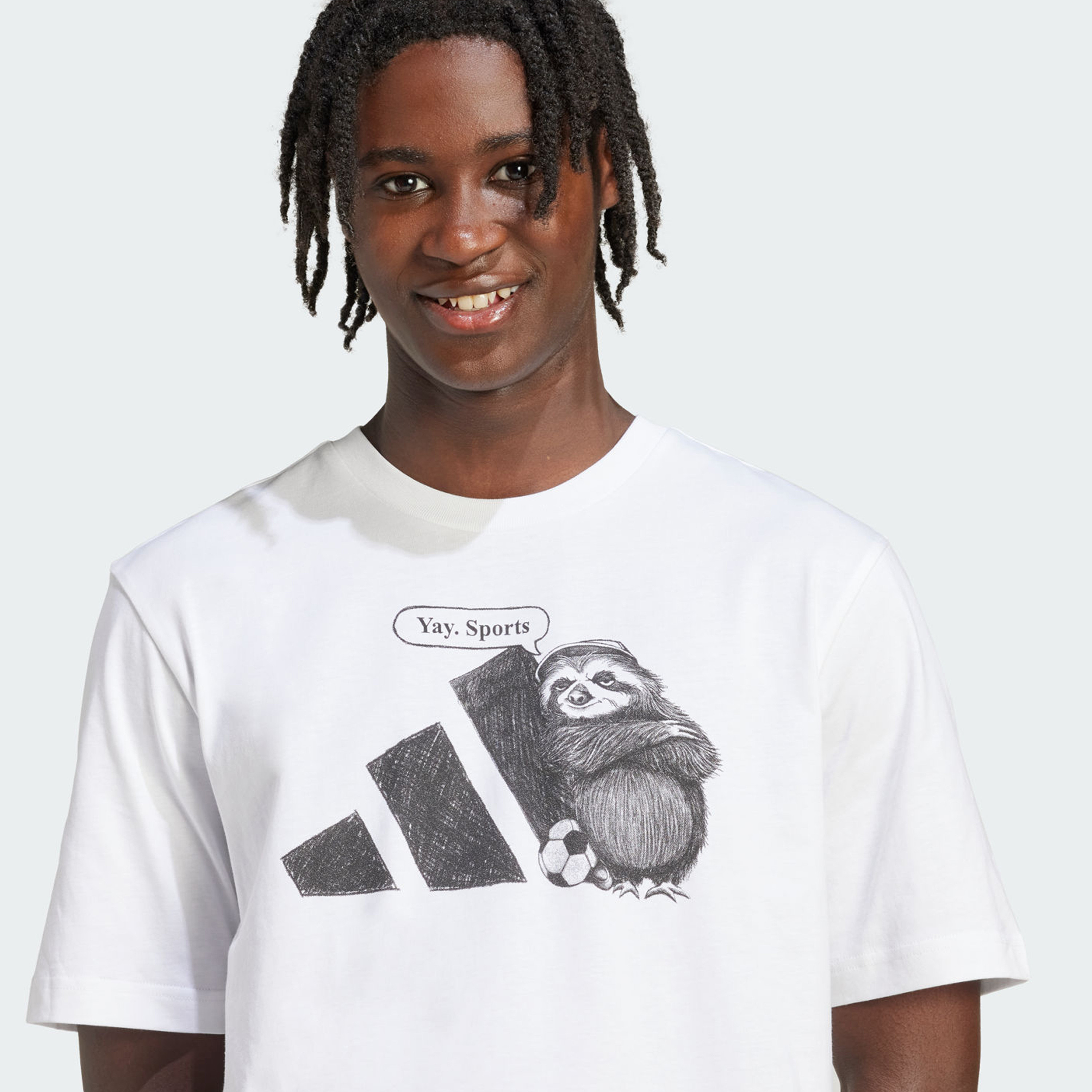 أديداس - تيشيرت جرافيكي ياي سبورتس للرجال | OE-men-clothing-sportswearandactivewear-tshirtsandpolos-image-4
